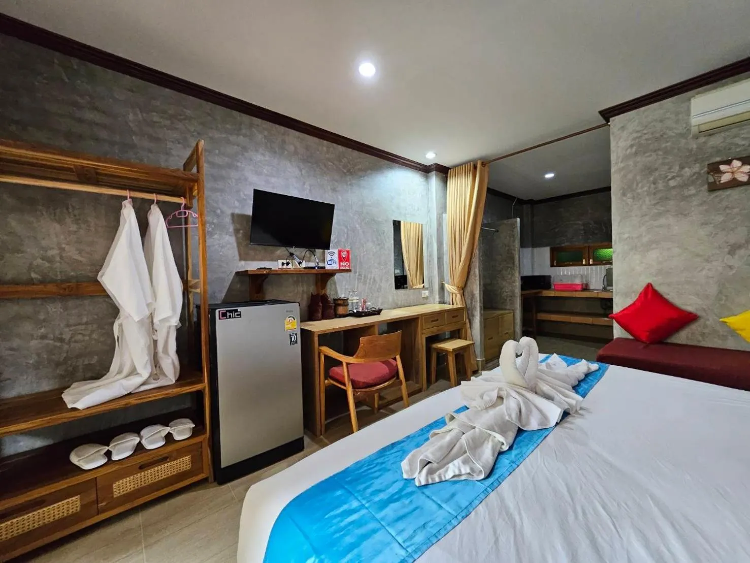 Bed in Araya Boutique Hotel