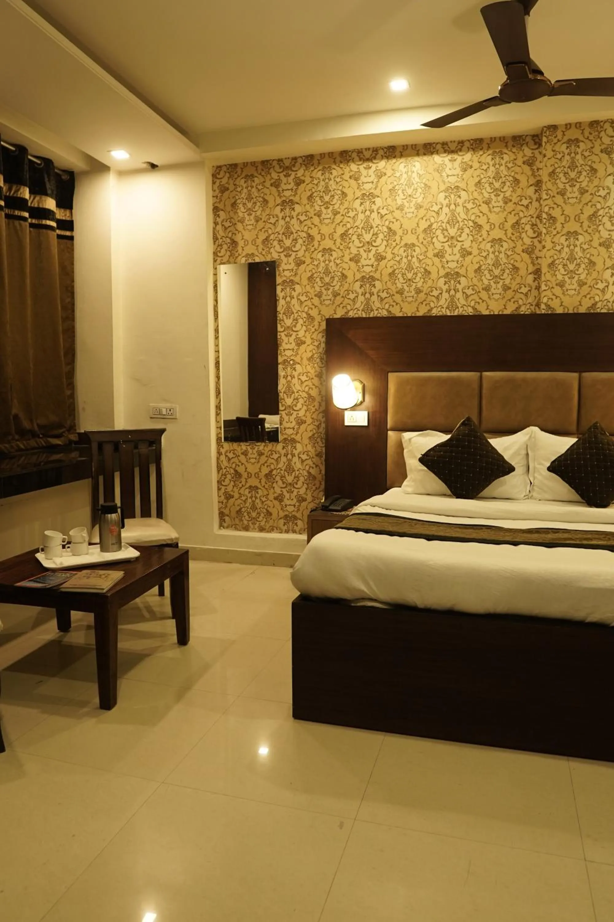 Bedroom, Bed in Hotel The Black Gold