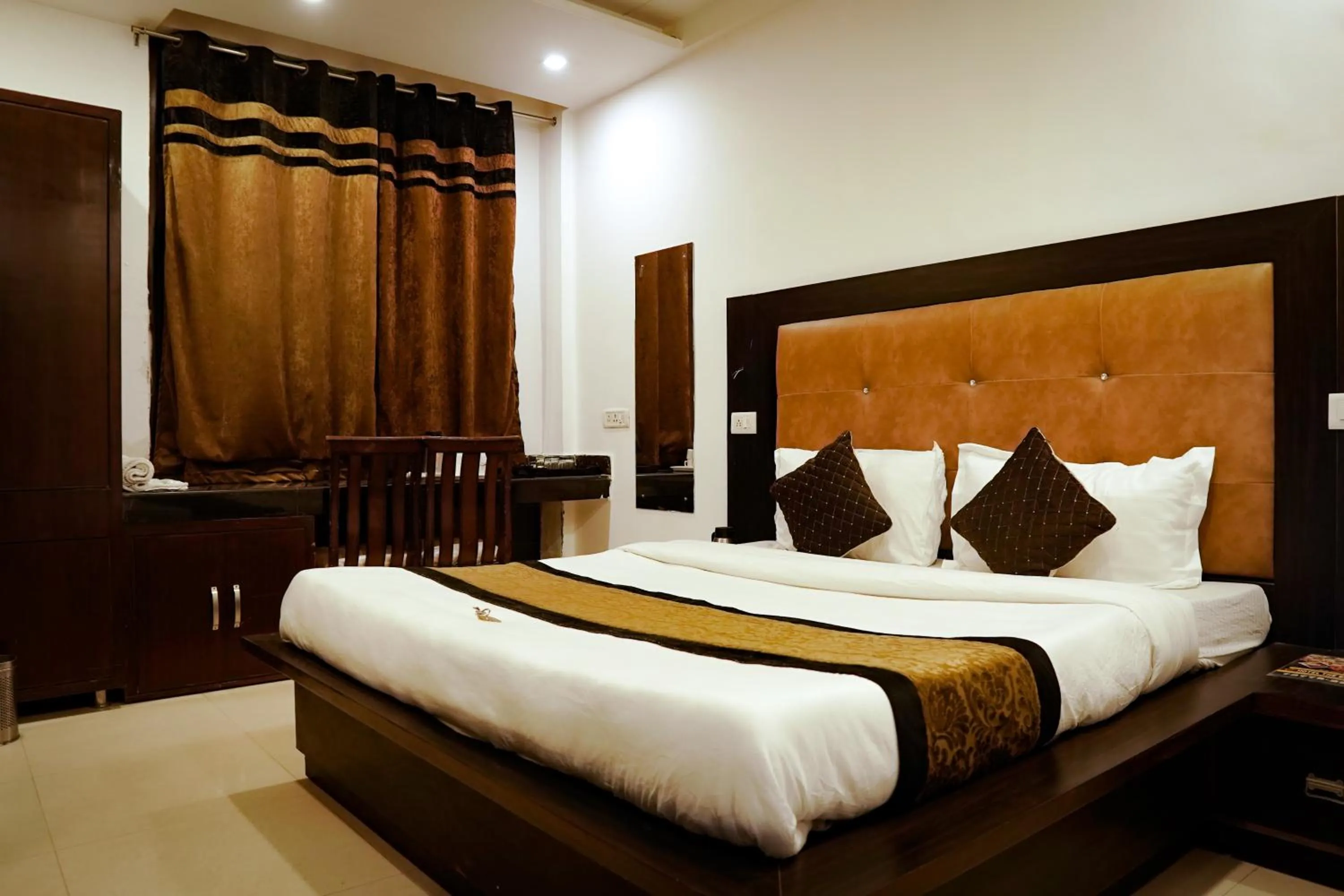 Bedroom, Bed in Hotel The Black Gold