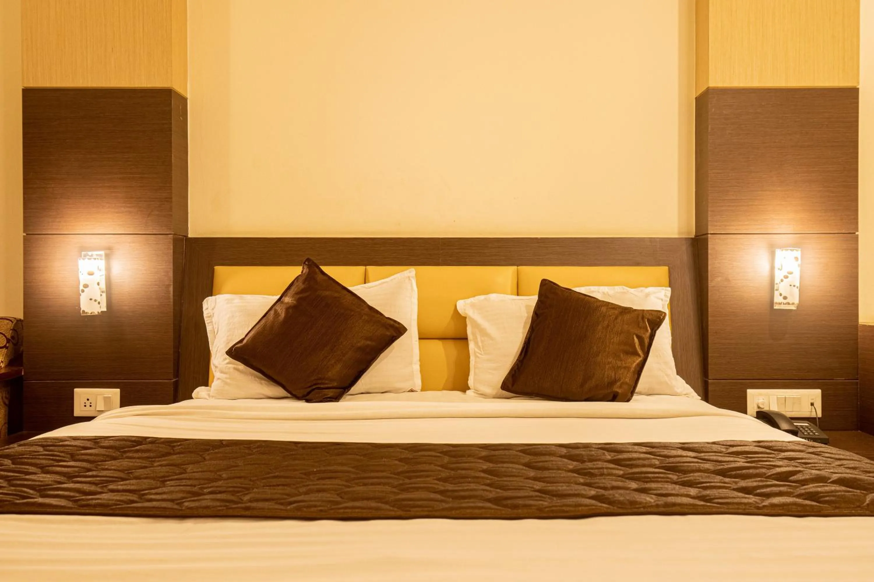 Bed in Sri Krishna Palace