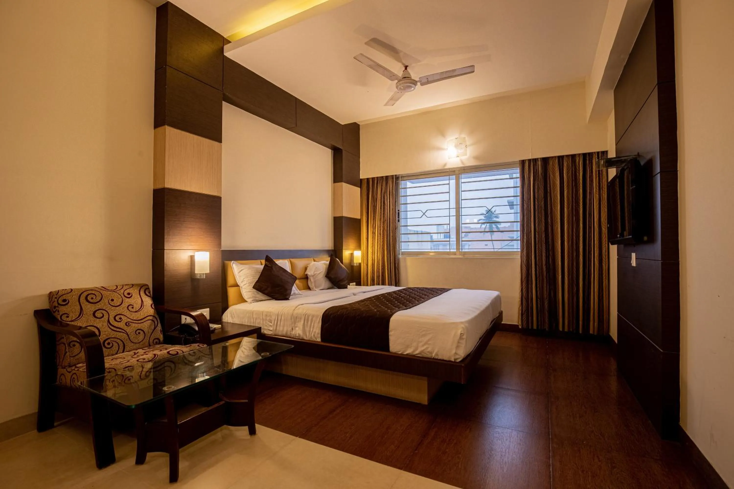 Bedroom, Bed in Sri Krishna Palace