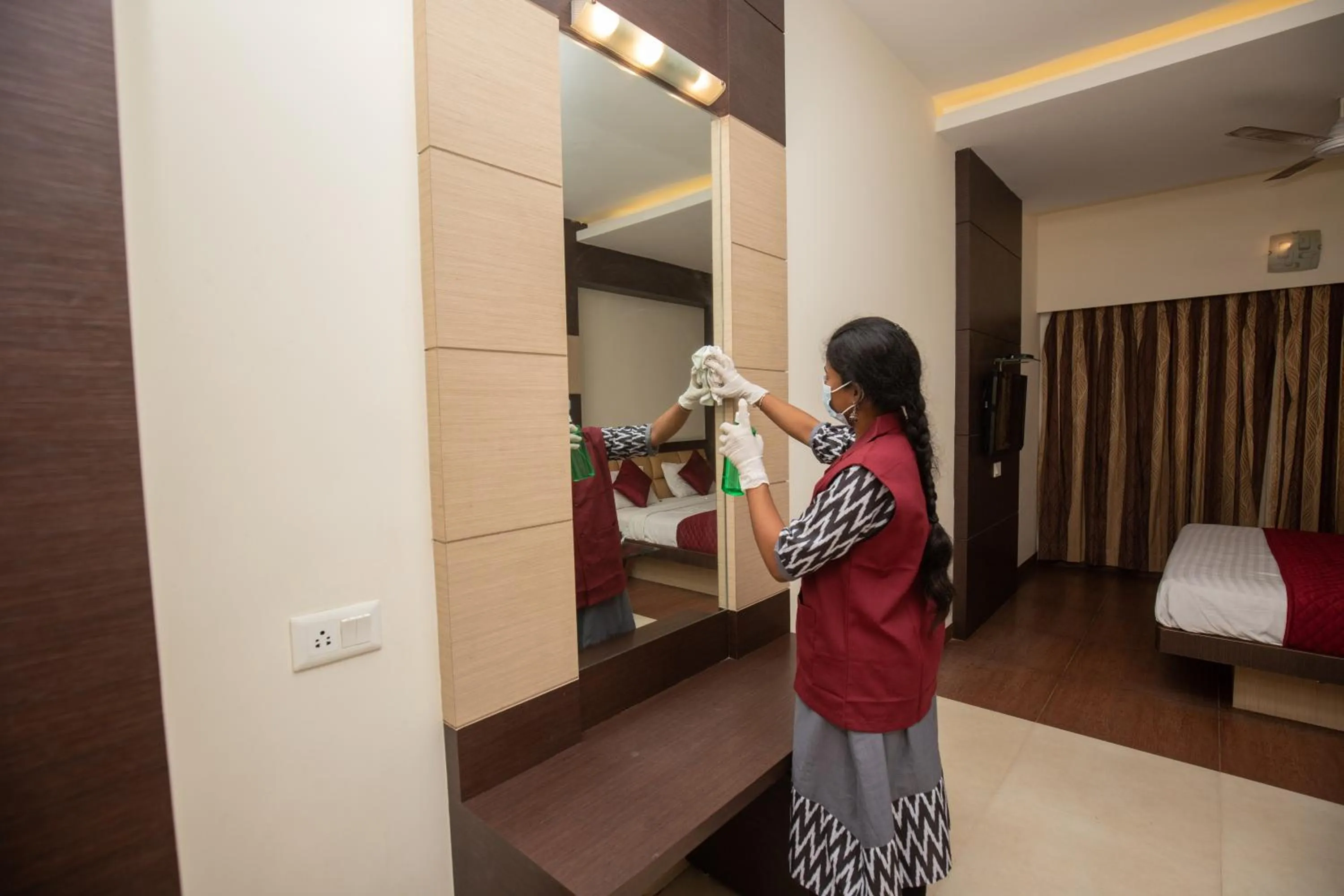 room service in Sri Krishna Palace