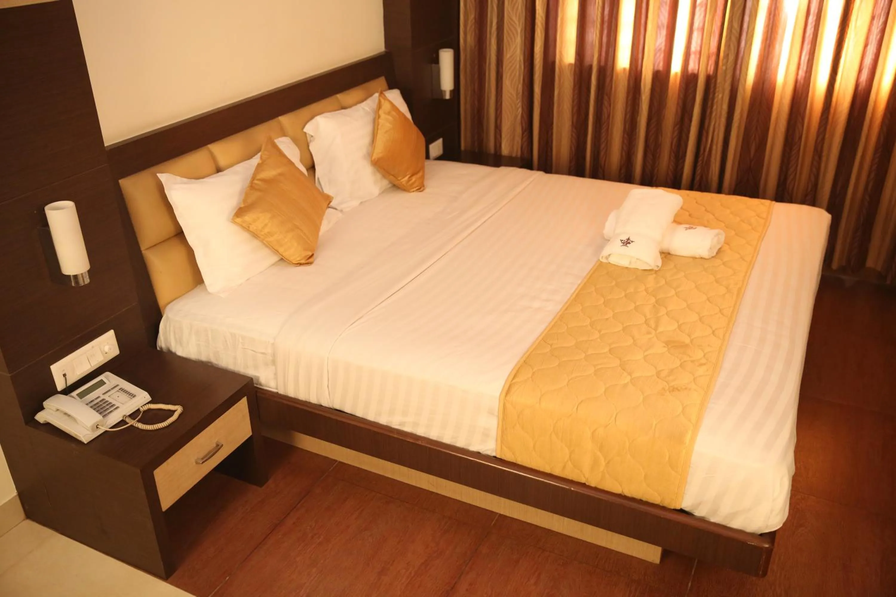 Bedroom, Bed in Sri Krishna Palace