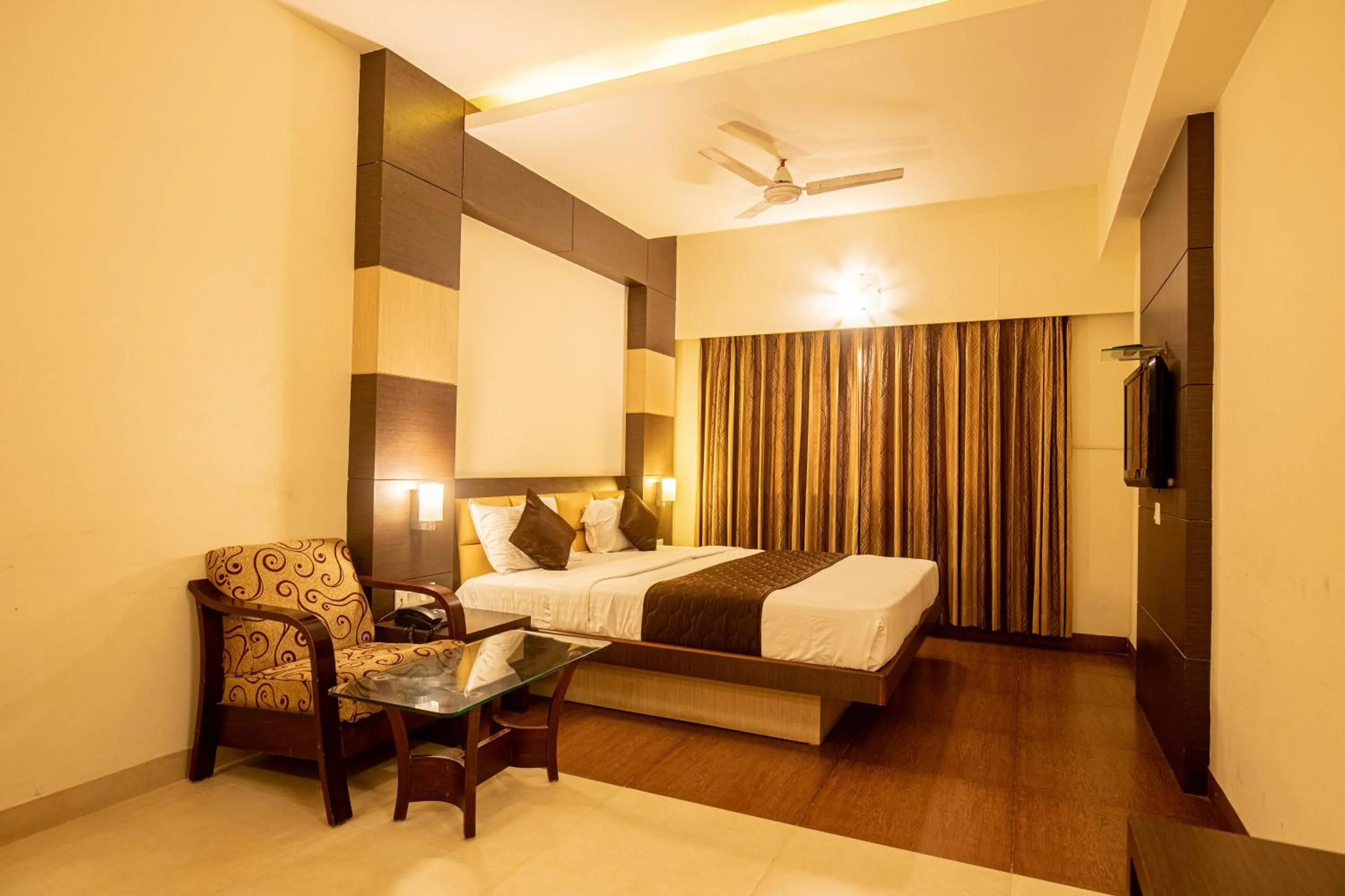 Bedroom, Bed in Sri Krishna Palace