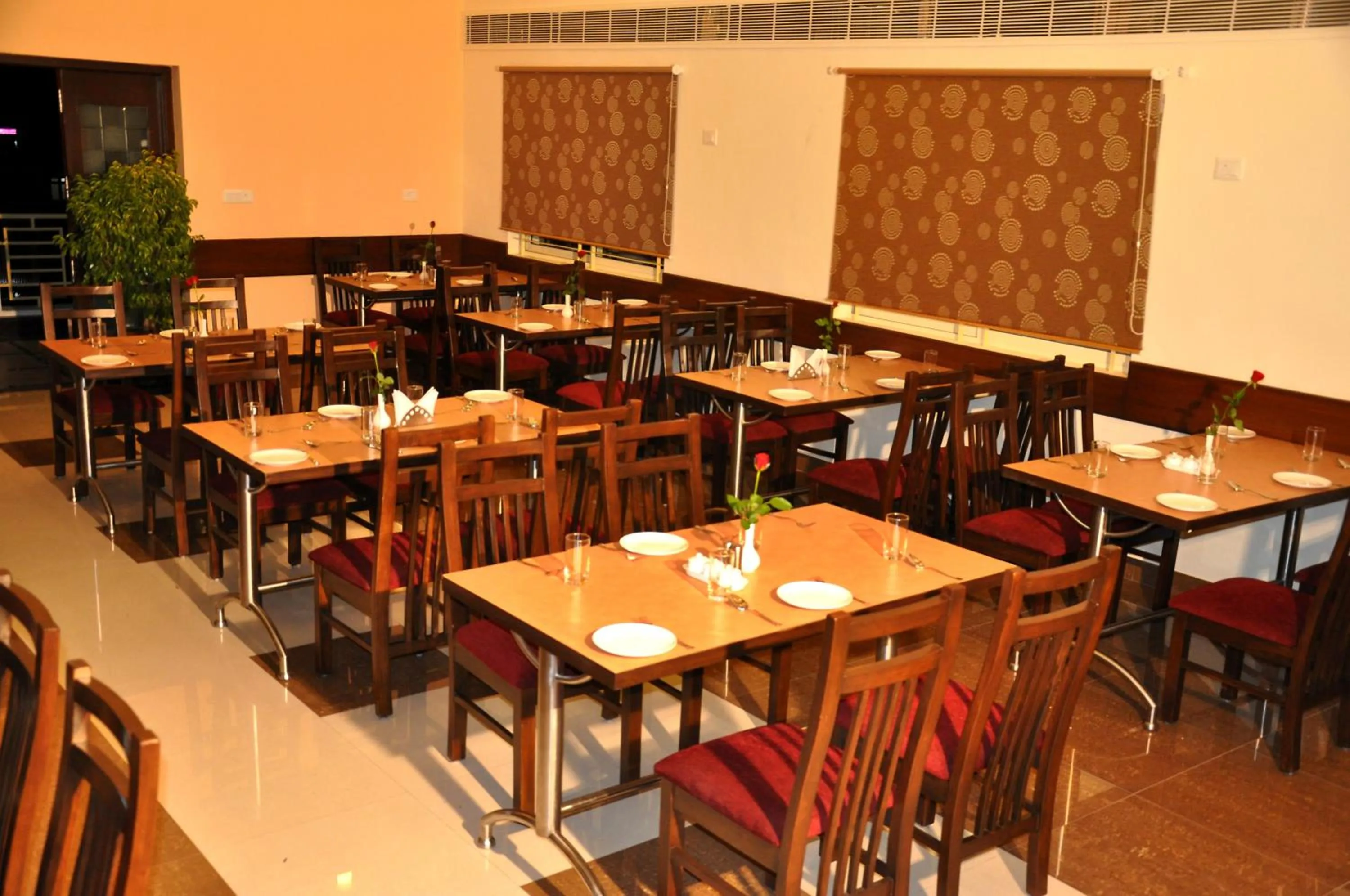 Breakfast in Sri Krishna Palace