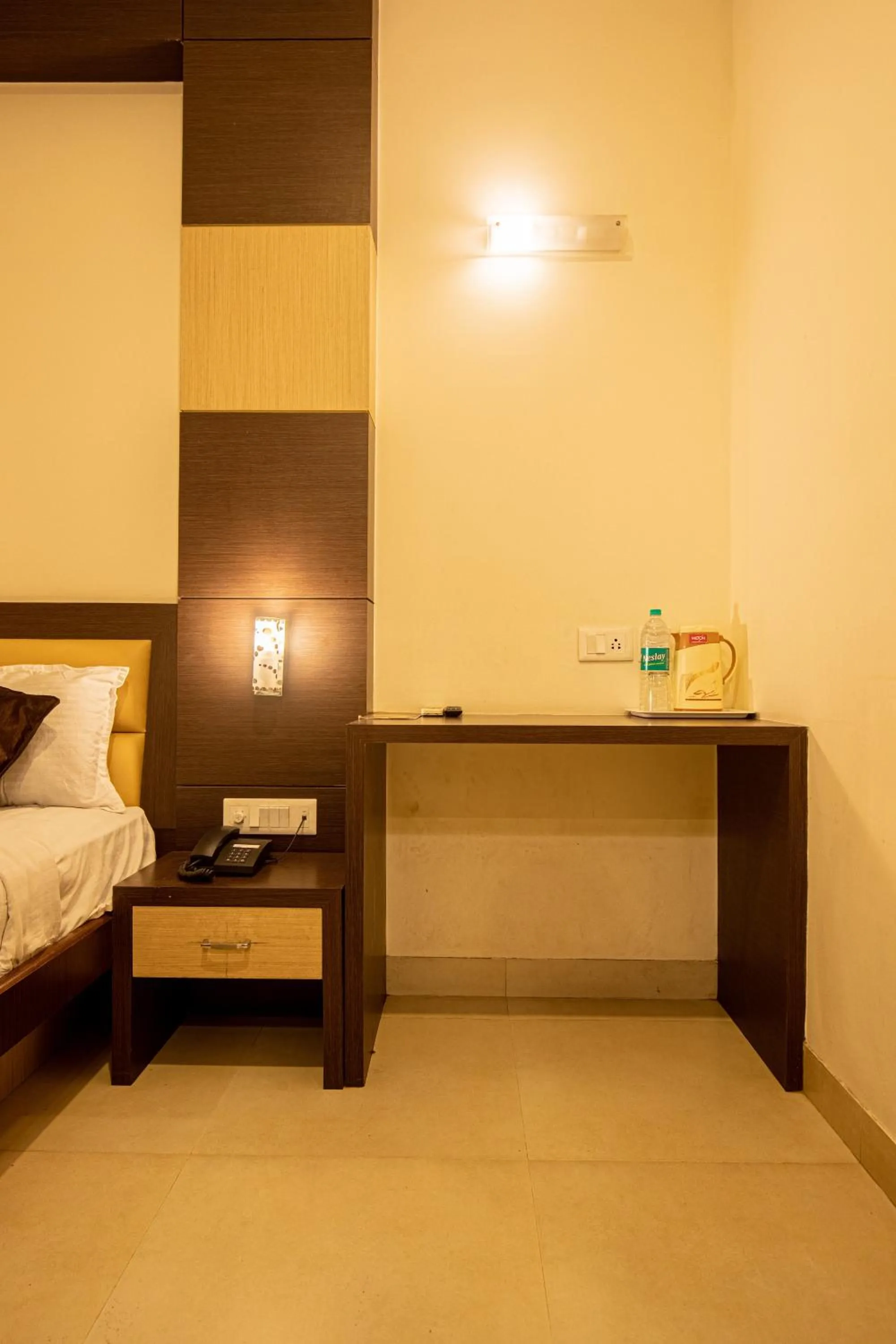 View (from property/room), Bed in Sri Krishna Palace