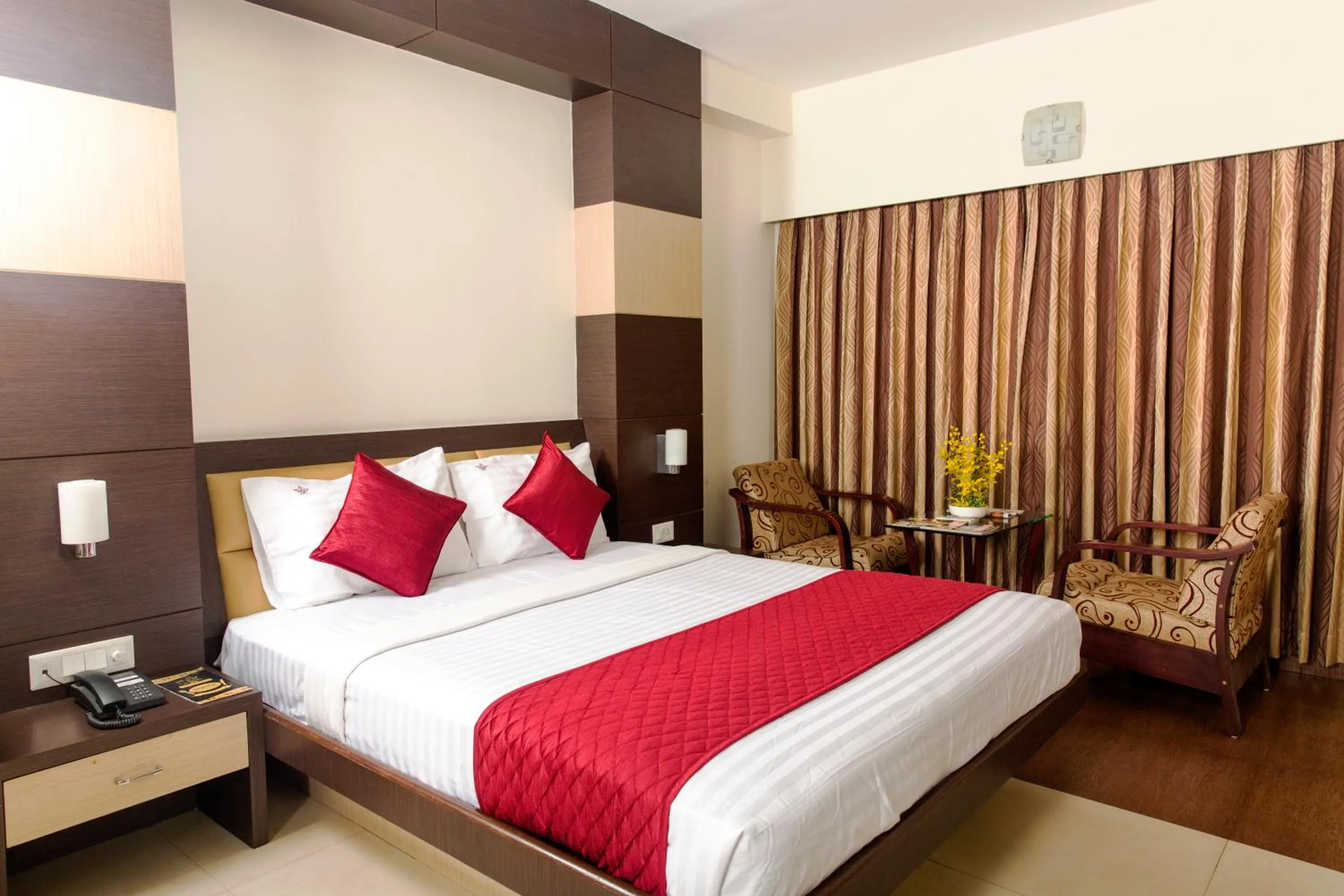 Bedroom, Bed in Sri Krishna Palace