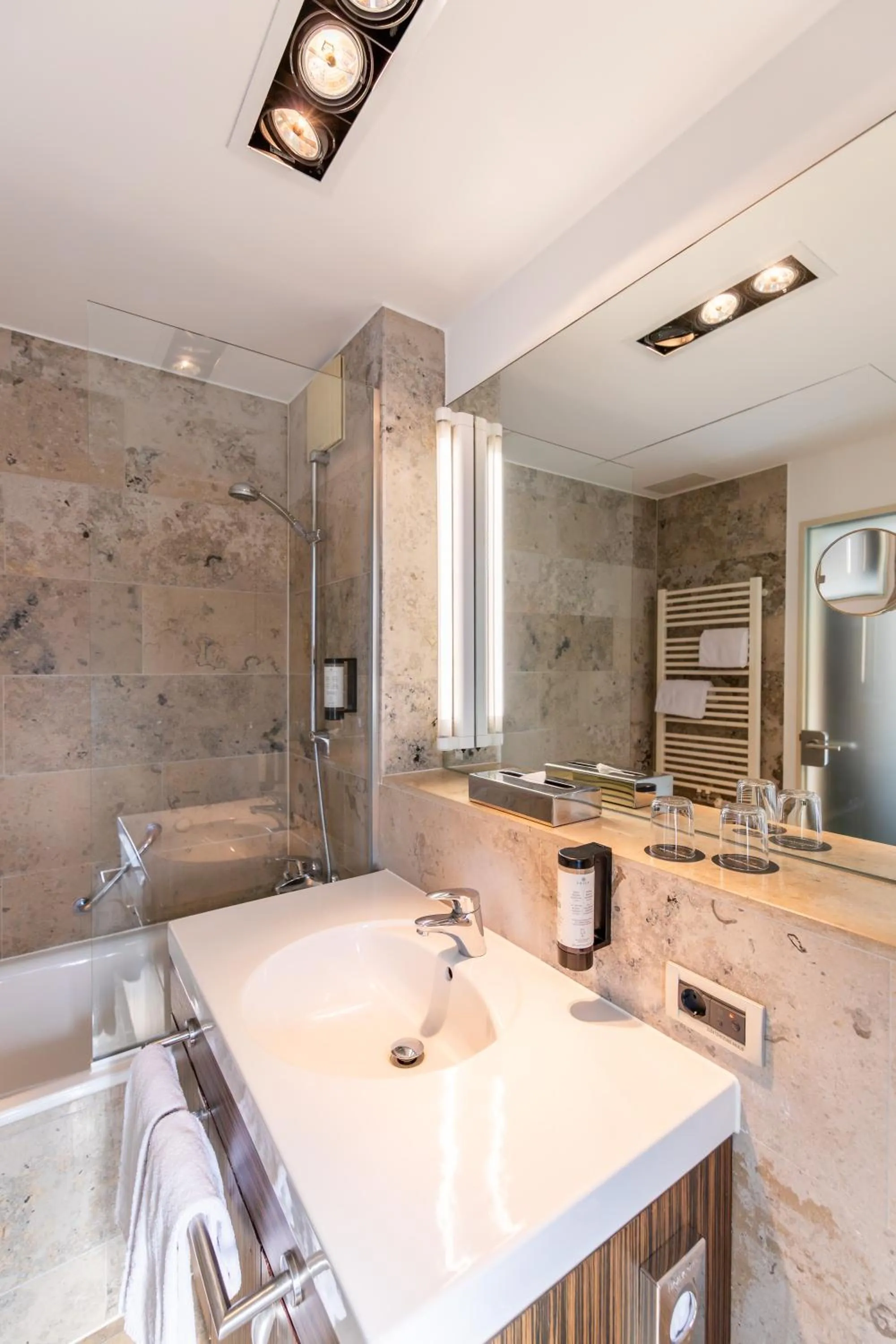 Bathroom in Herzogshof - Boutique-Hotel am Dom