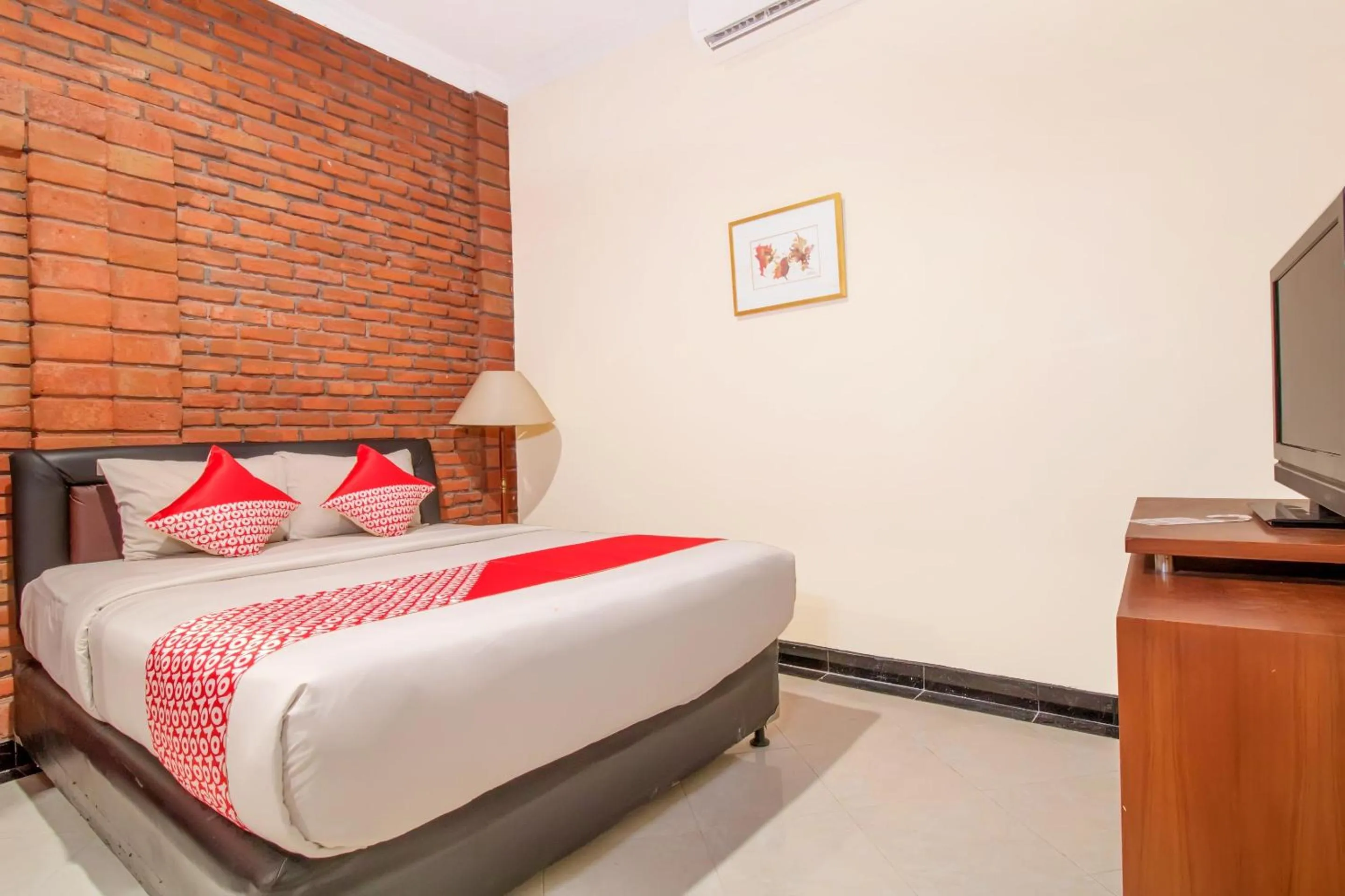 Bedroom in Hotel O Maxi Budget