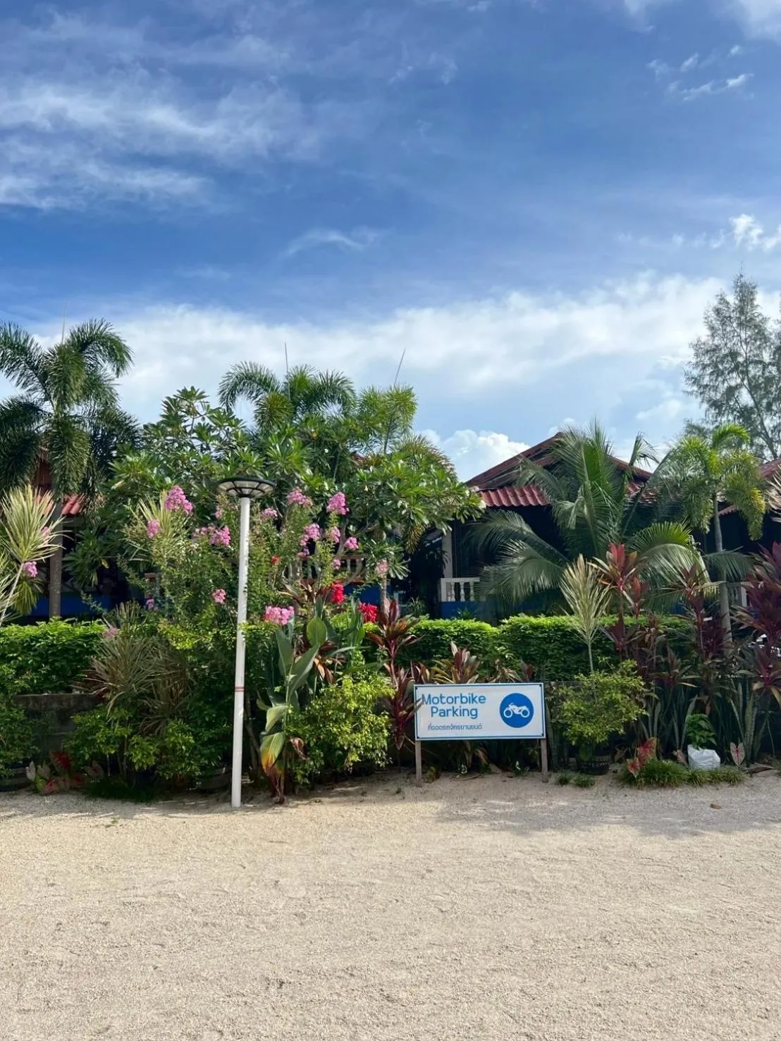 Garden in Silver Beach Bungalow