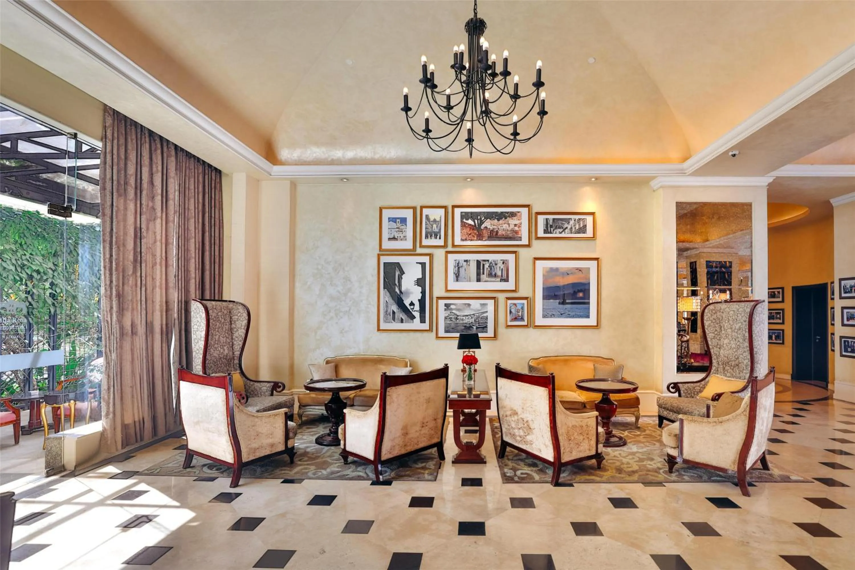 Lobby or reception in Villa Rosa Kempinski