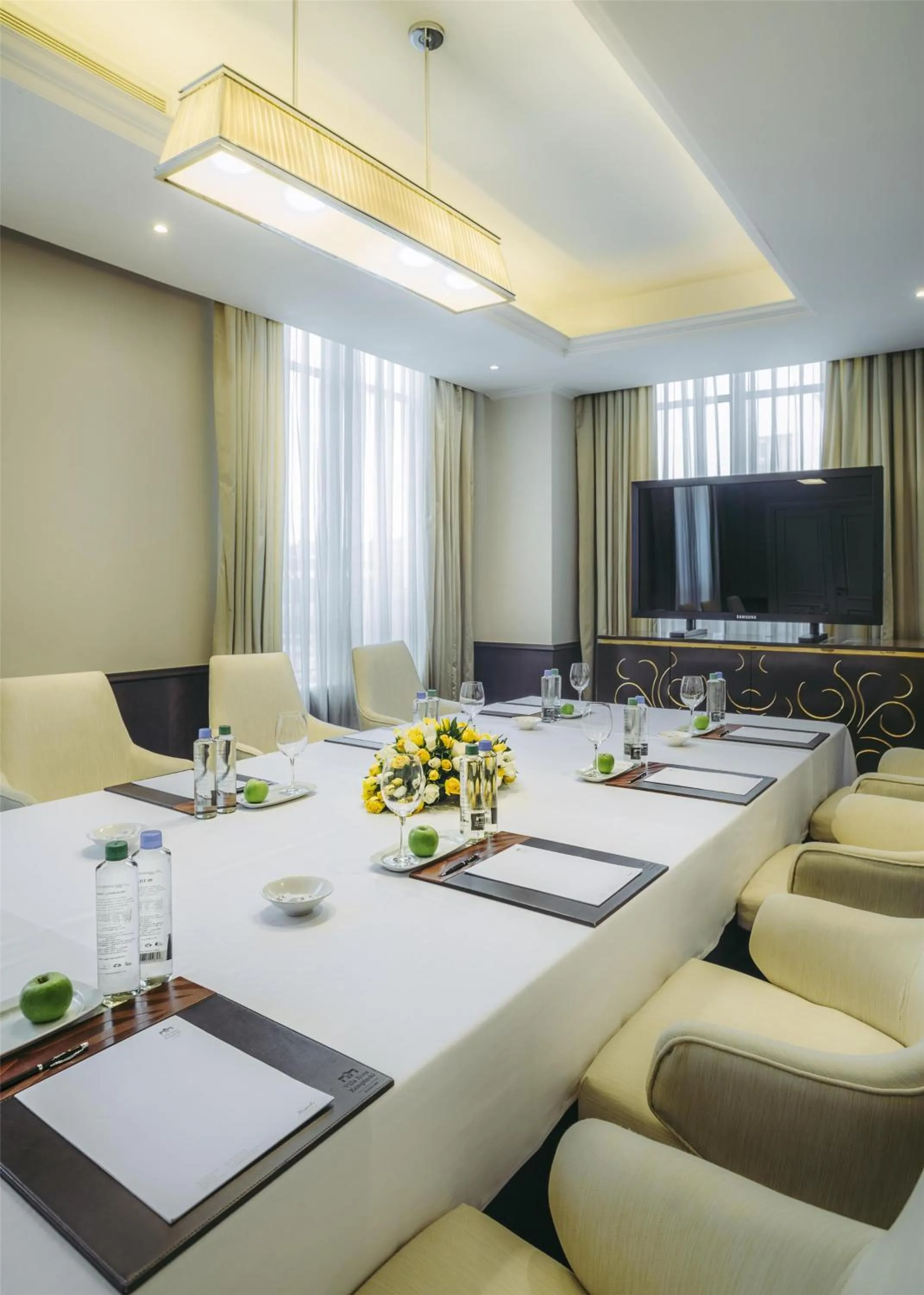 Meeting/conference room in Villa Rosa Kempinski