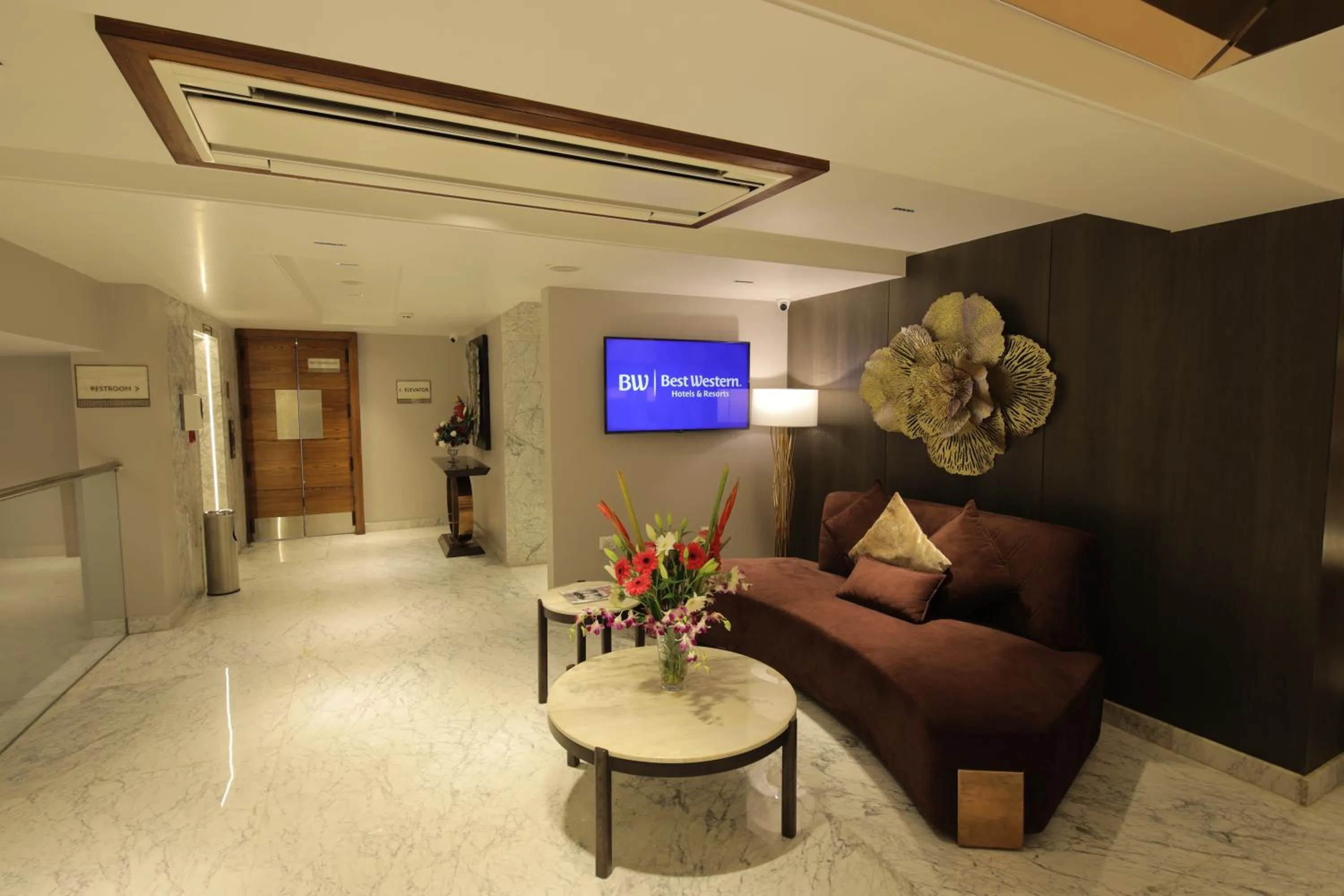 Lobby or reception in Best Western Darbar