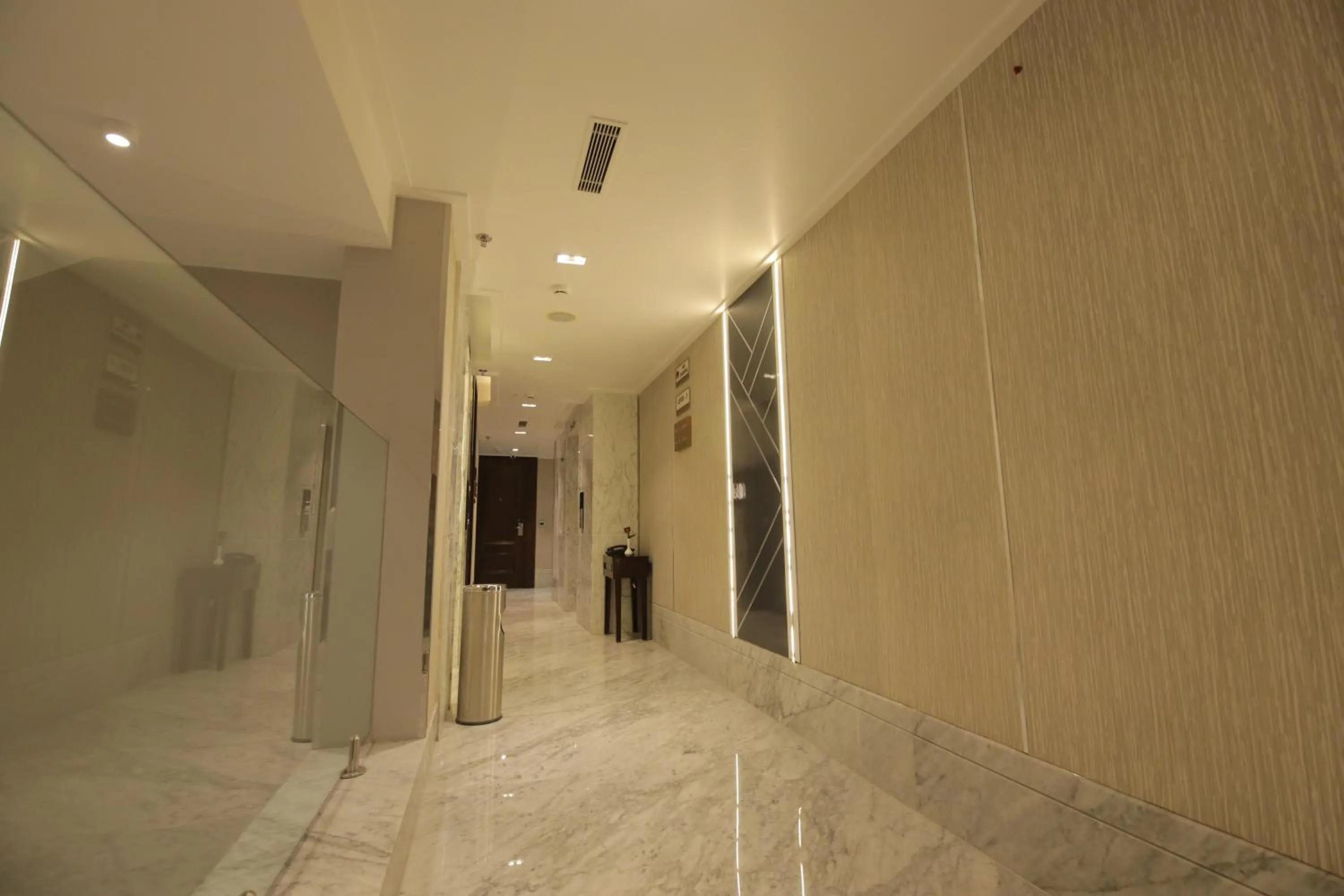 Property building in Best Western Darbar