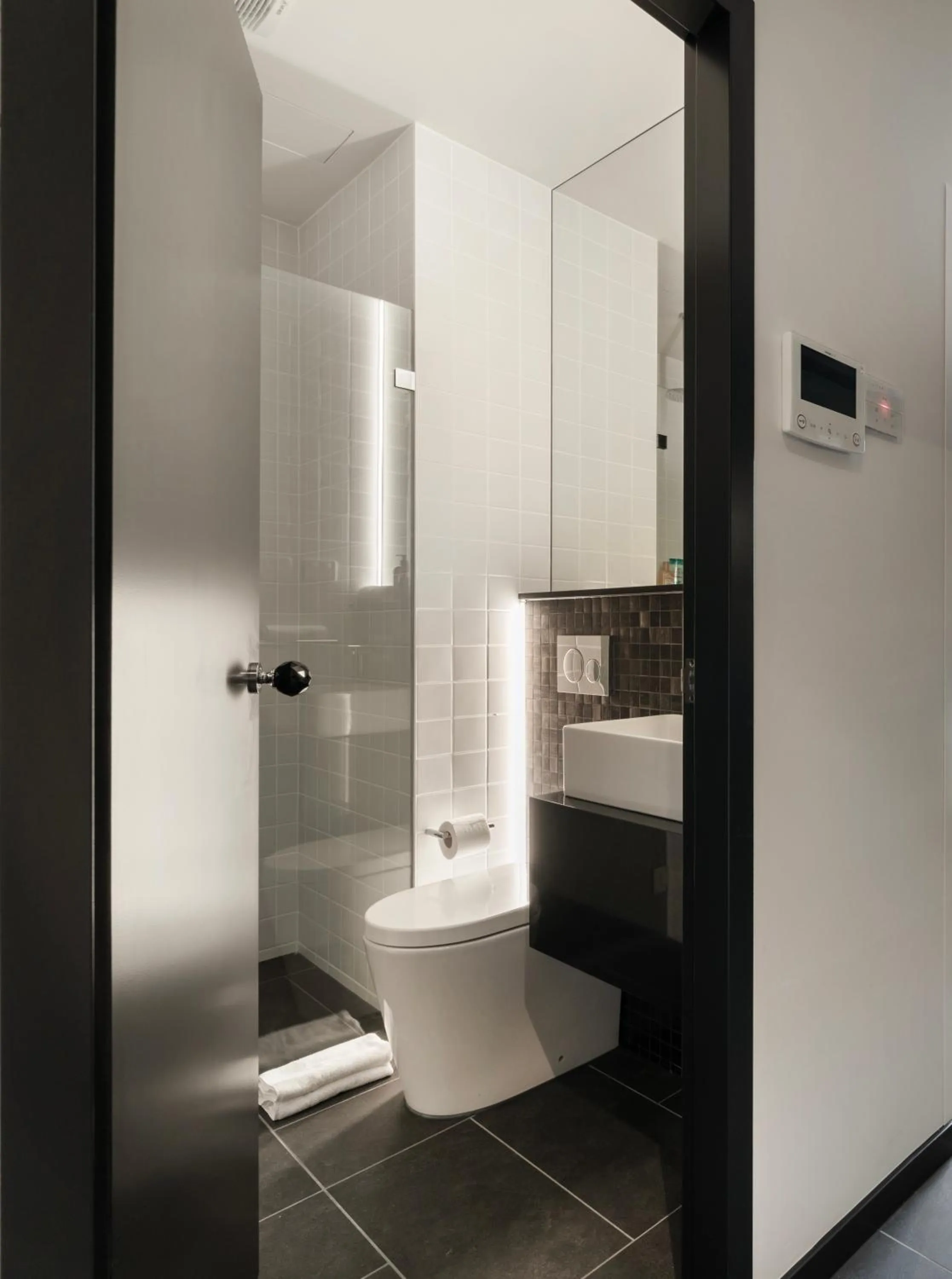 Shower in Spice On Broadway