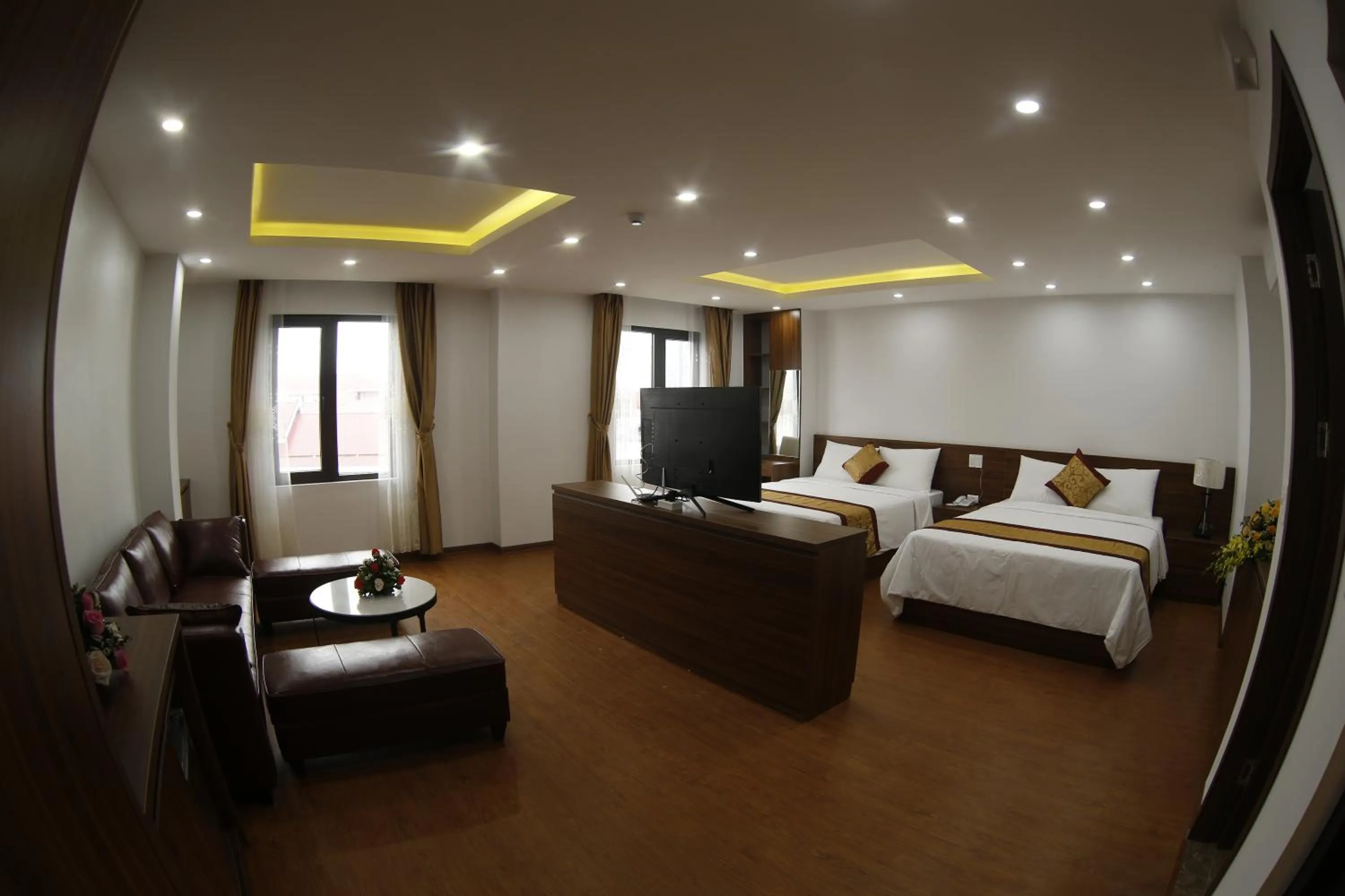 Bed in Bảo Ngọc Diamond Hotel