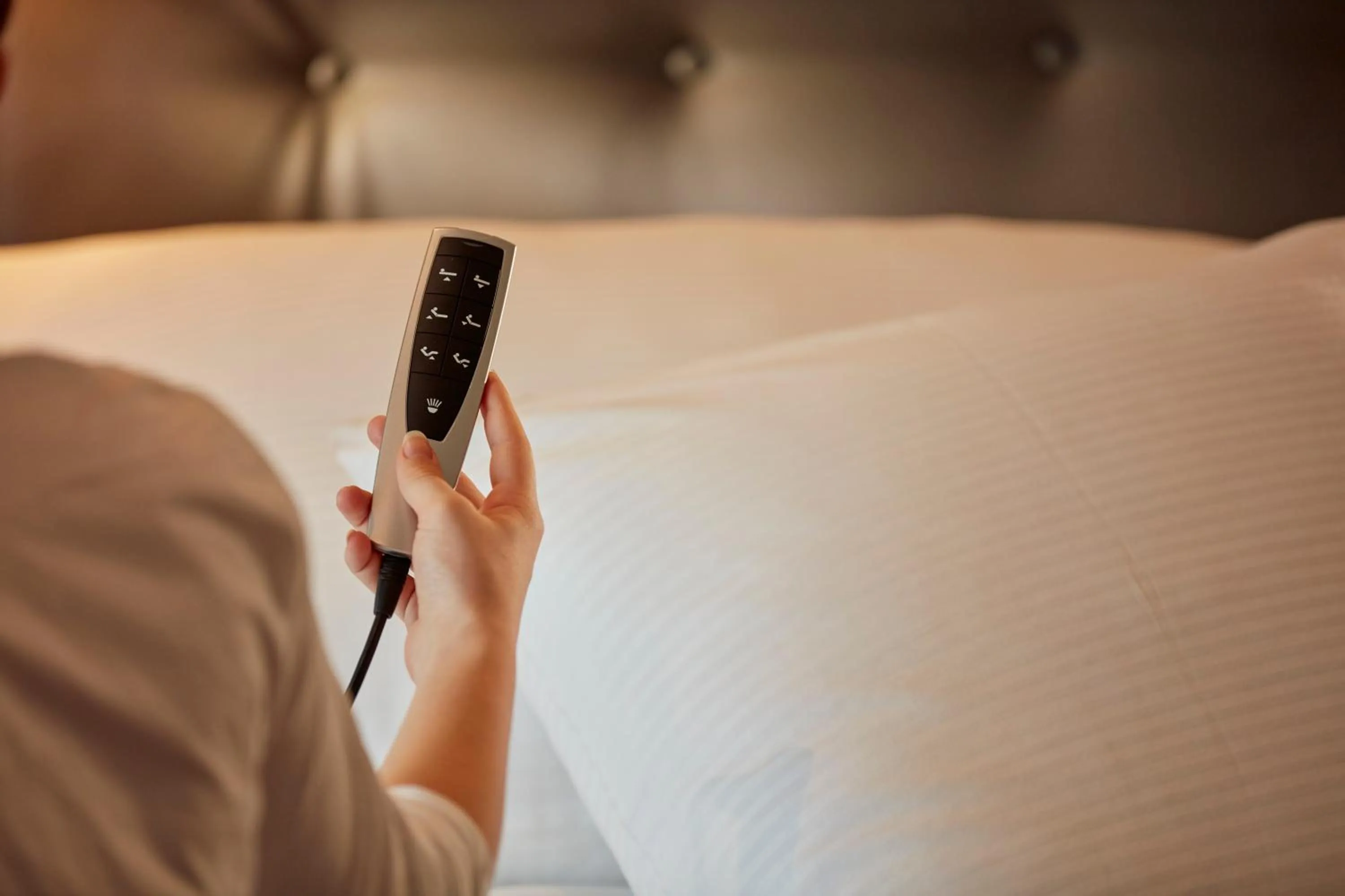 Bed in The Dufour by Hotel Schweizerhof Zürich