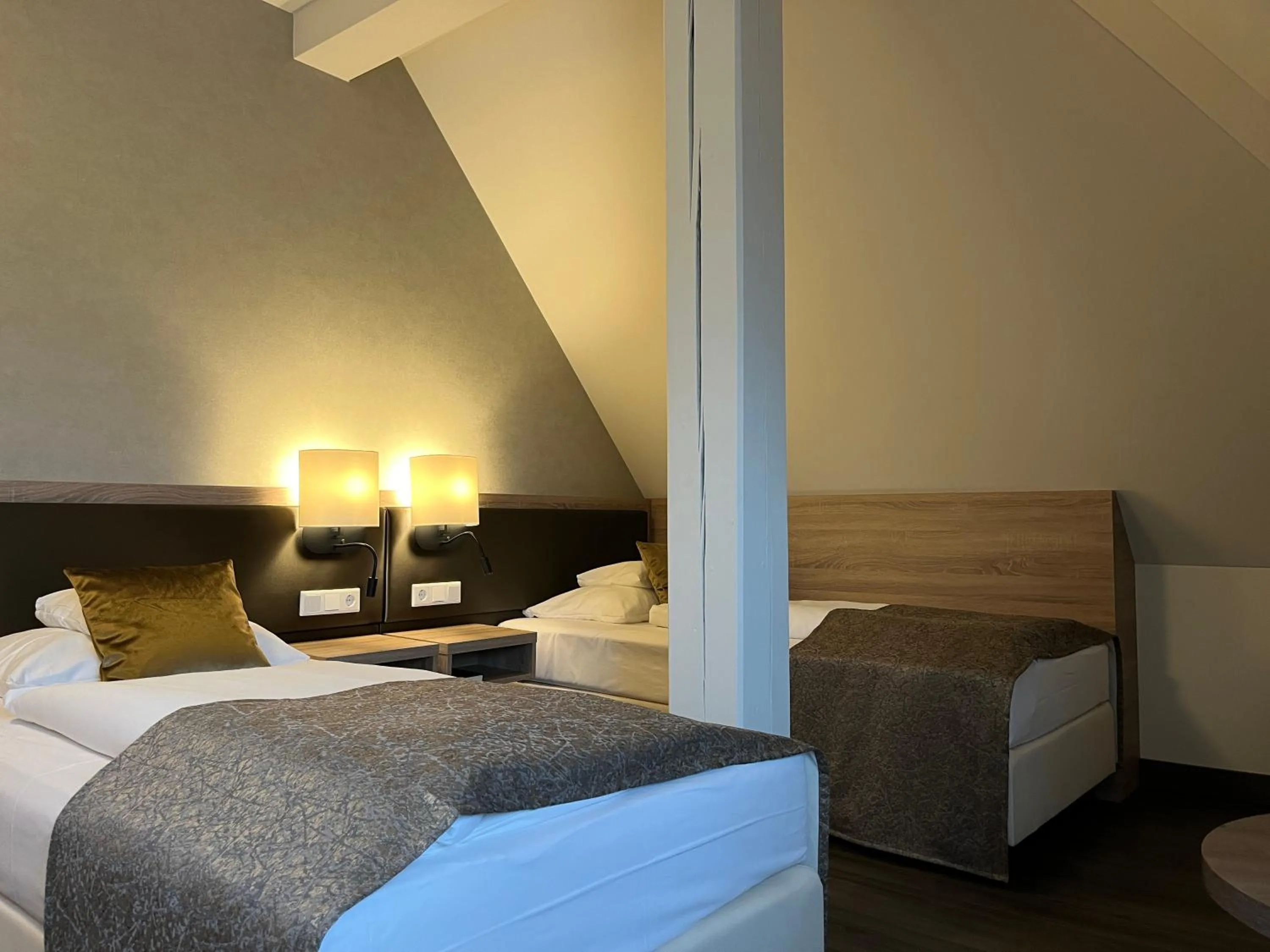 Photo of the whole room, Bed in Flair Park Hotel Ilshofen