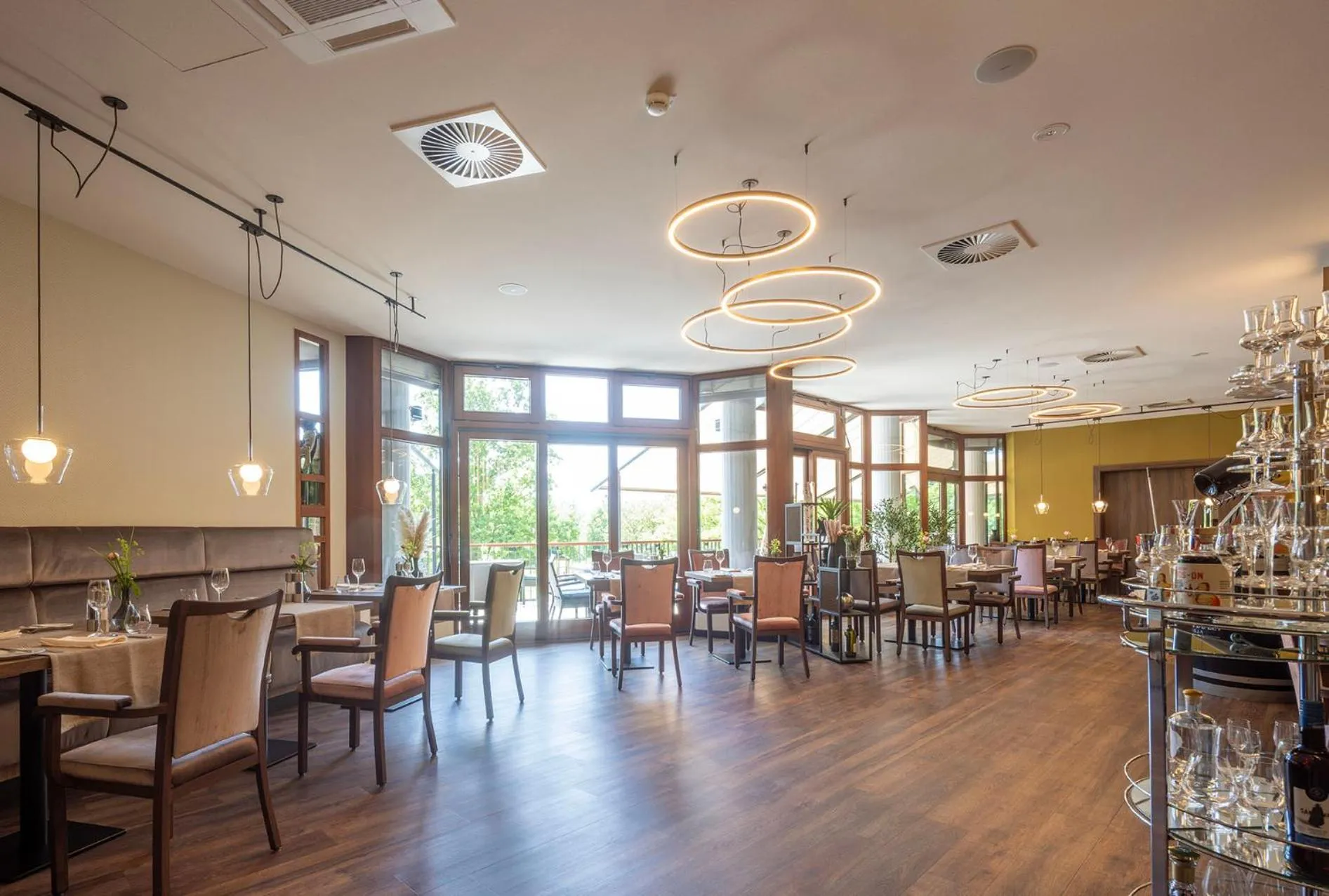 Restaurant/places to eat in Flair Park Hotel Ilshofen