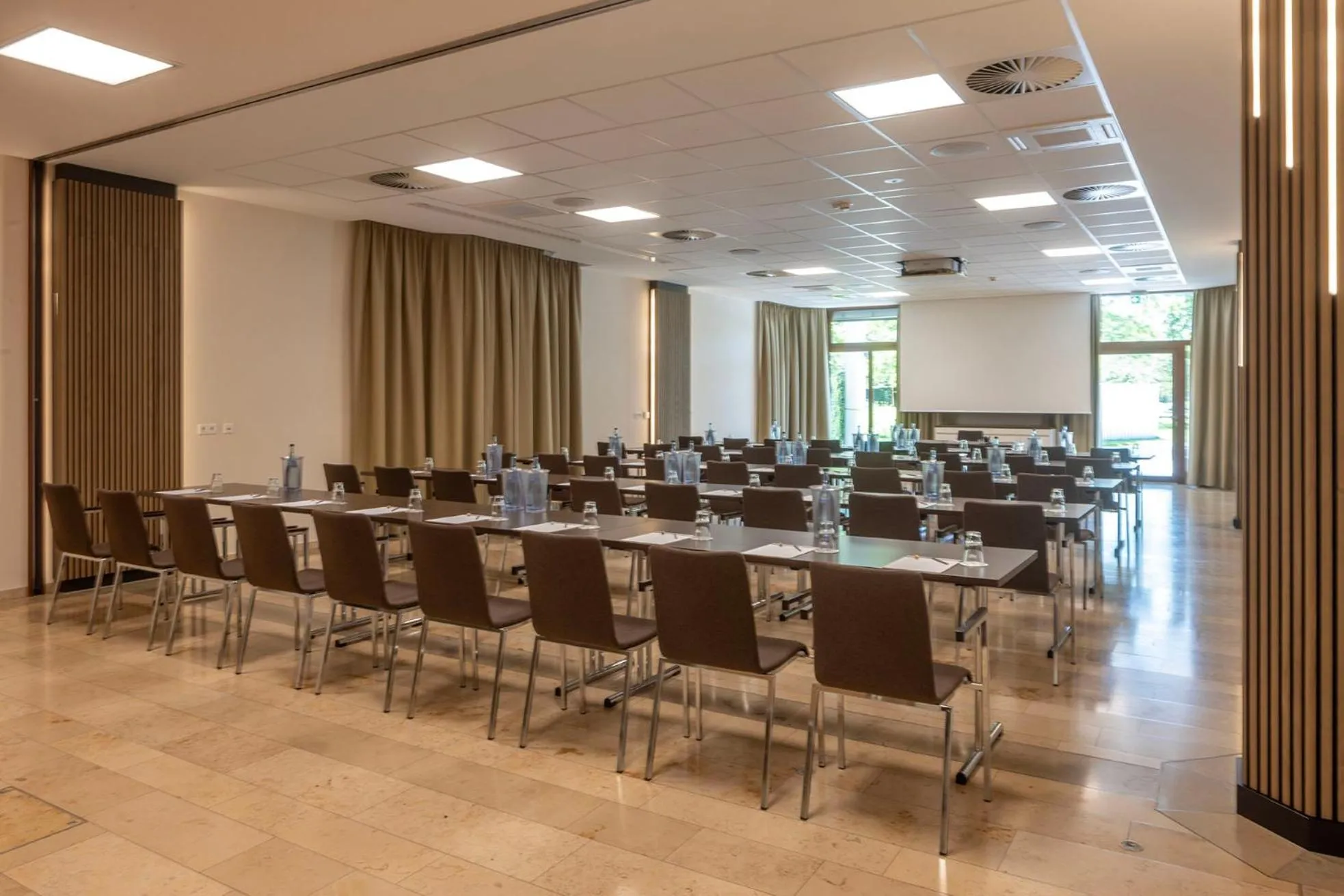 Meeting/conference room in Flair Park Hotel Ilshofen