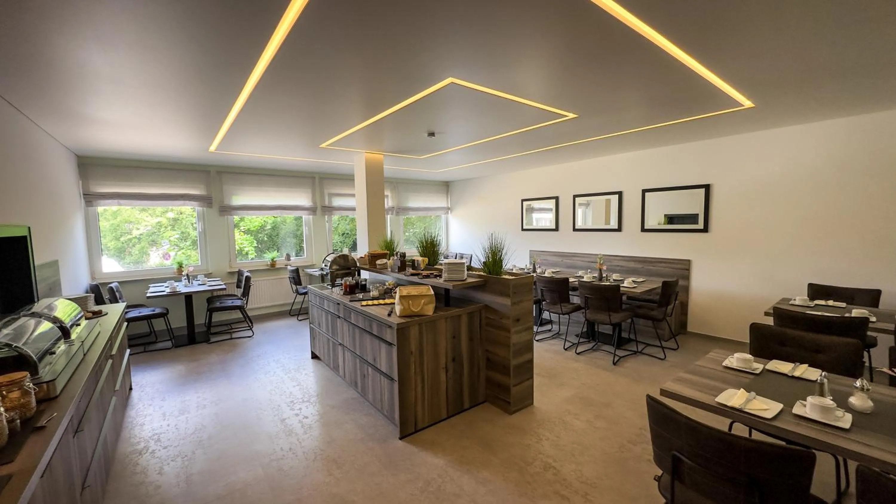 Breakfast in Hotel Schmidt garni