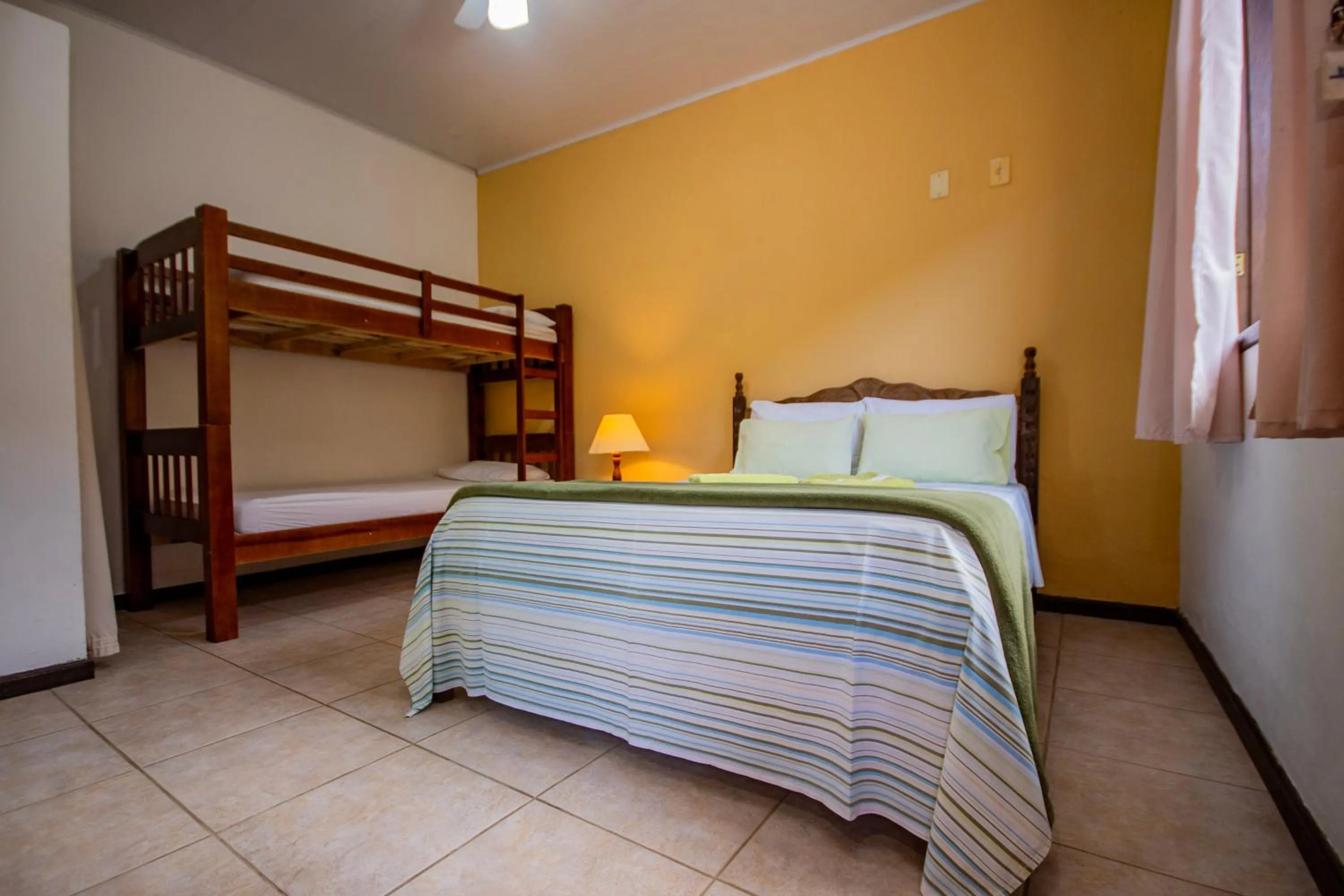 Photo of the whole room, Bed in Pousada Quatro Estações Paraty