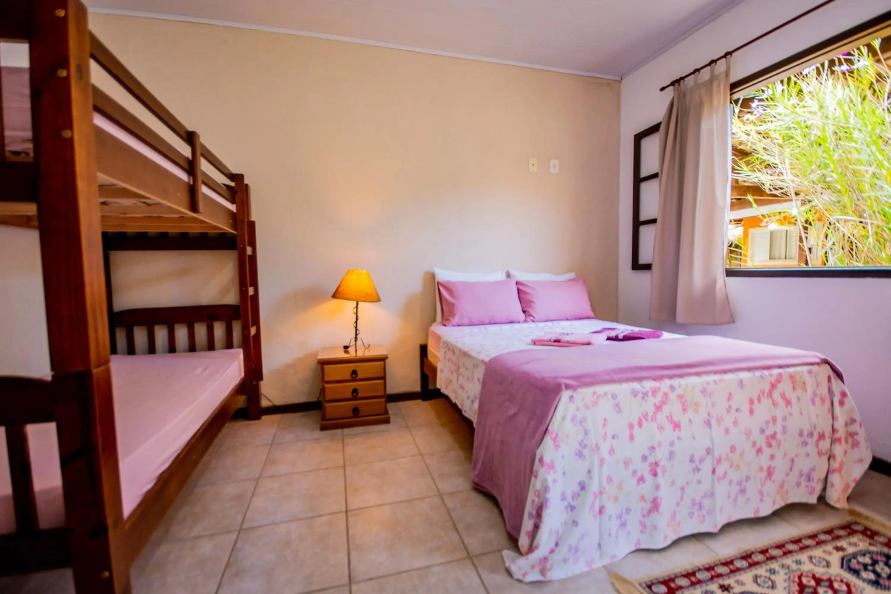 Photo of the whole room, Bed in Pousada Quatro Estações Paraty