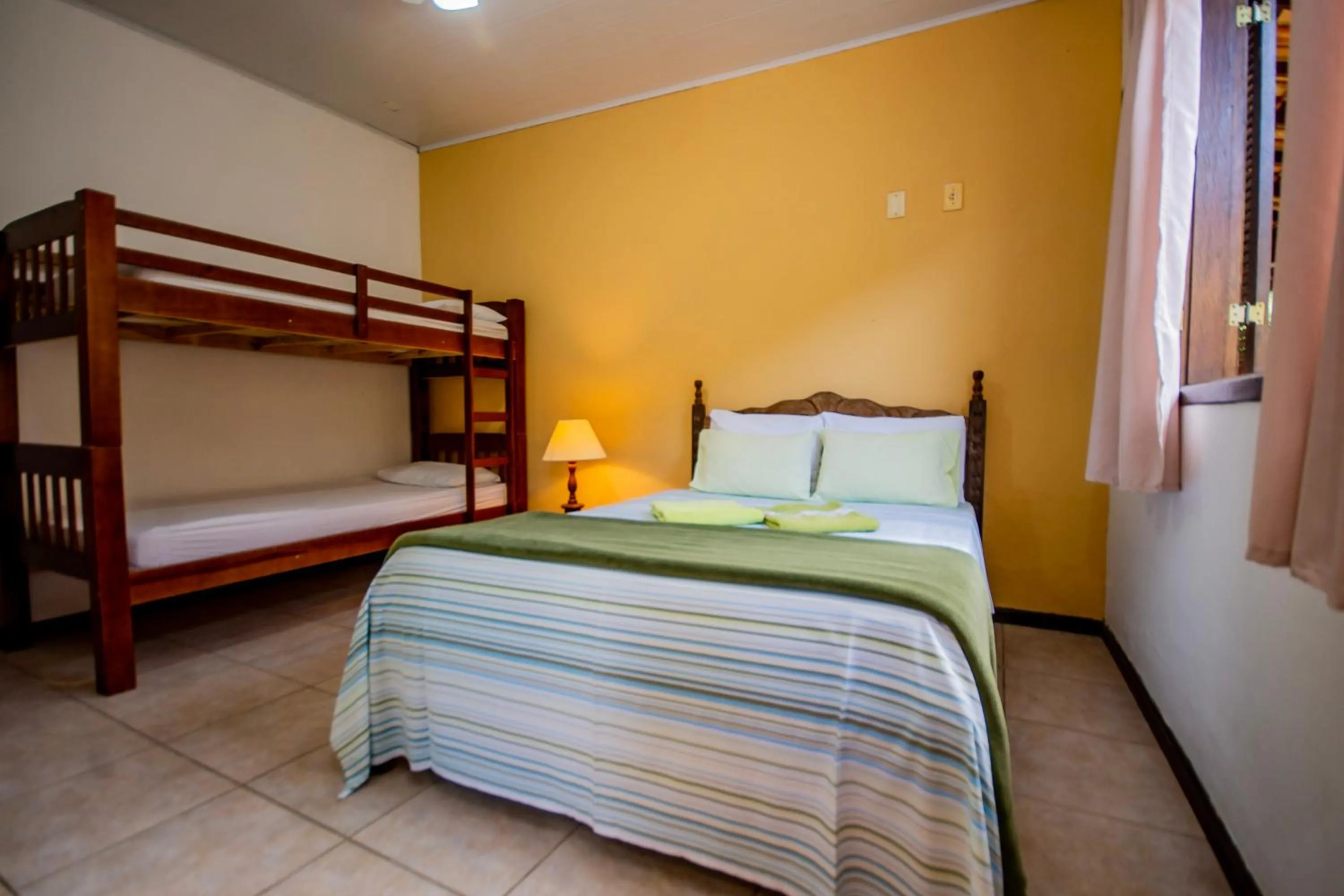 Photo of the whole room, Bed in Pousada Quatro Estações Paraty