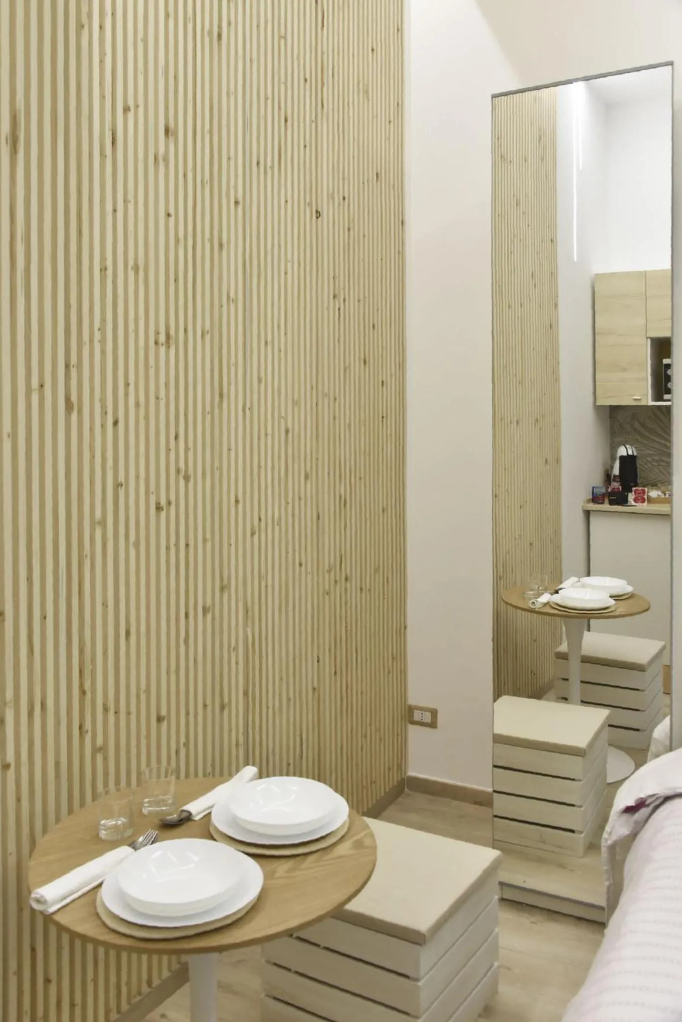 Dining area in B&b Napoli da vivere