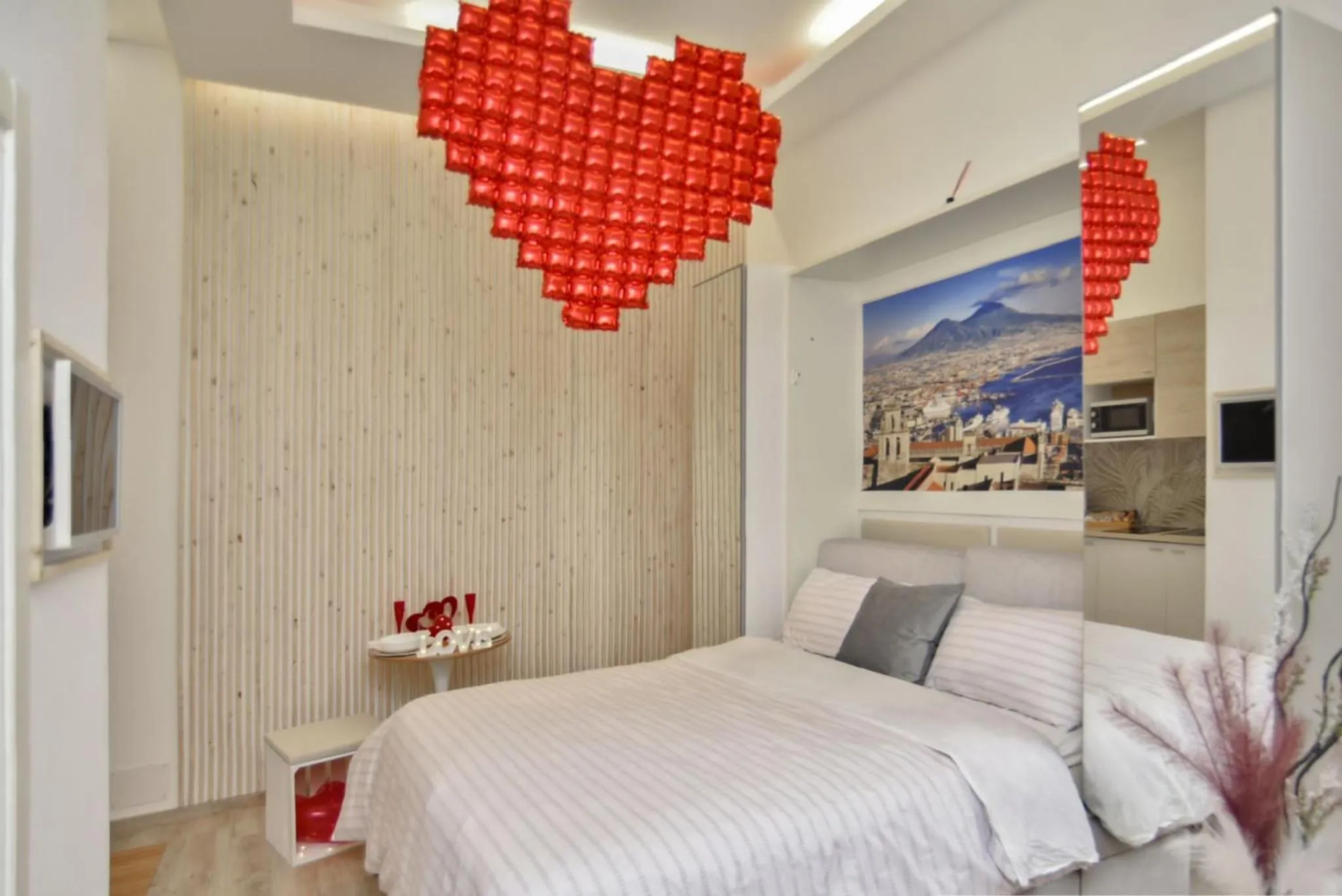 Photo of the whole room in B&b Napoli da vivere