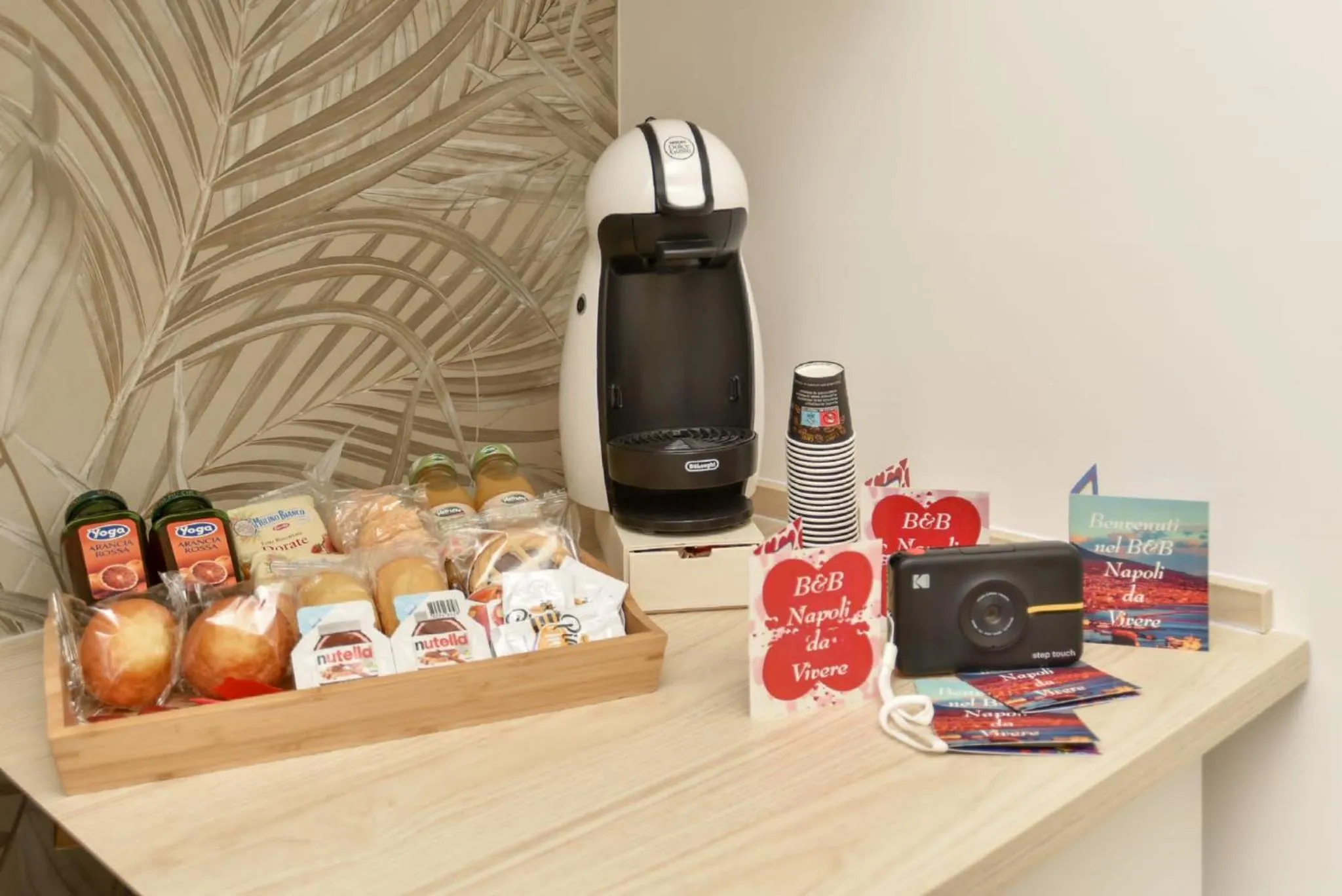 Kitchen or kitchenette in B&b Napoli da vivere