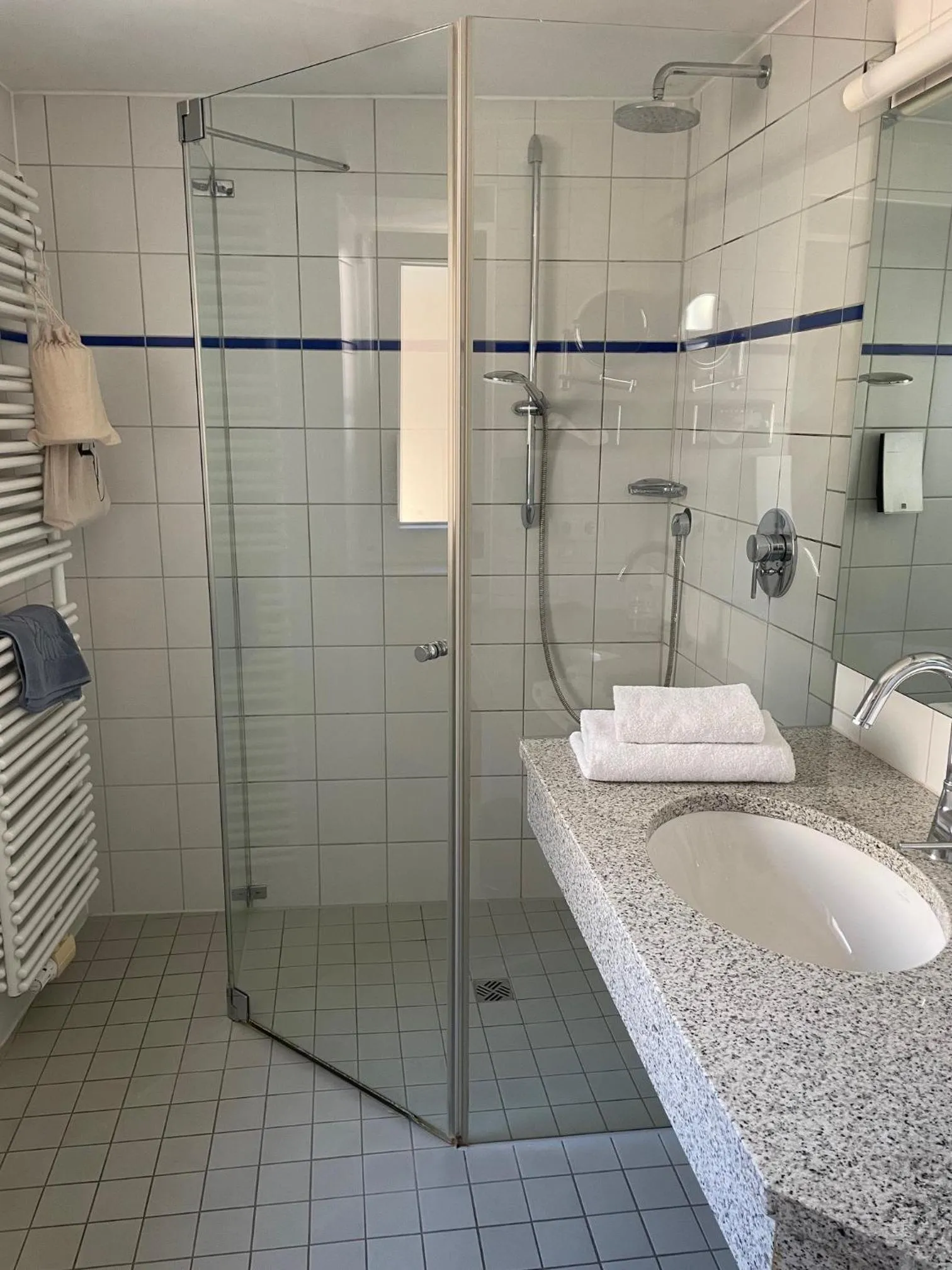 Bathroom in Hotel Fletzinger