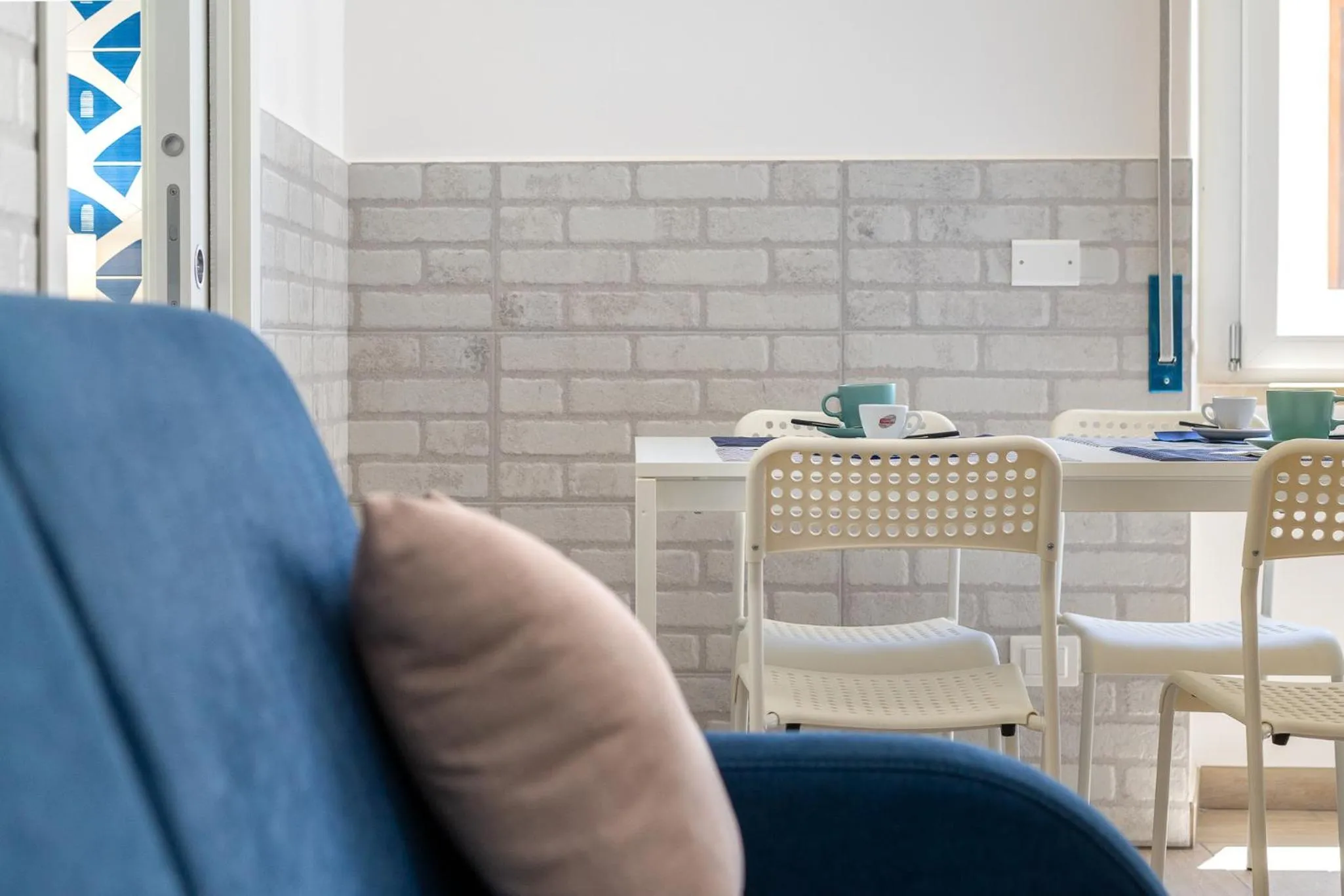 Seating area in B&B Sperlonga