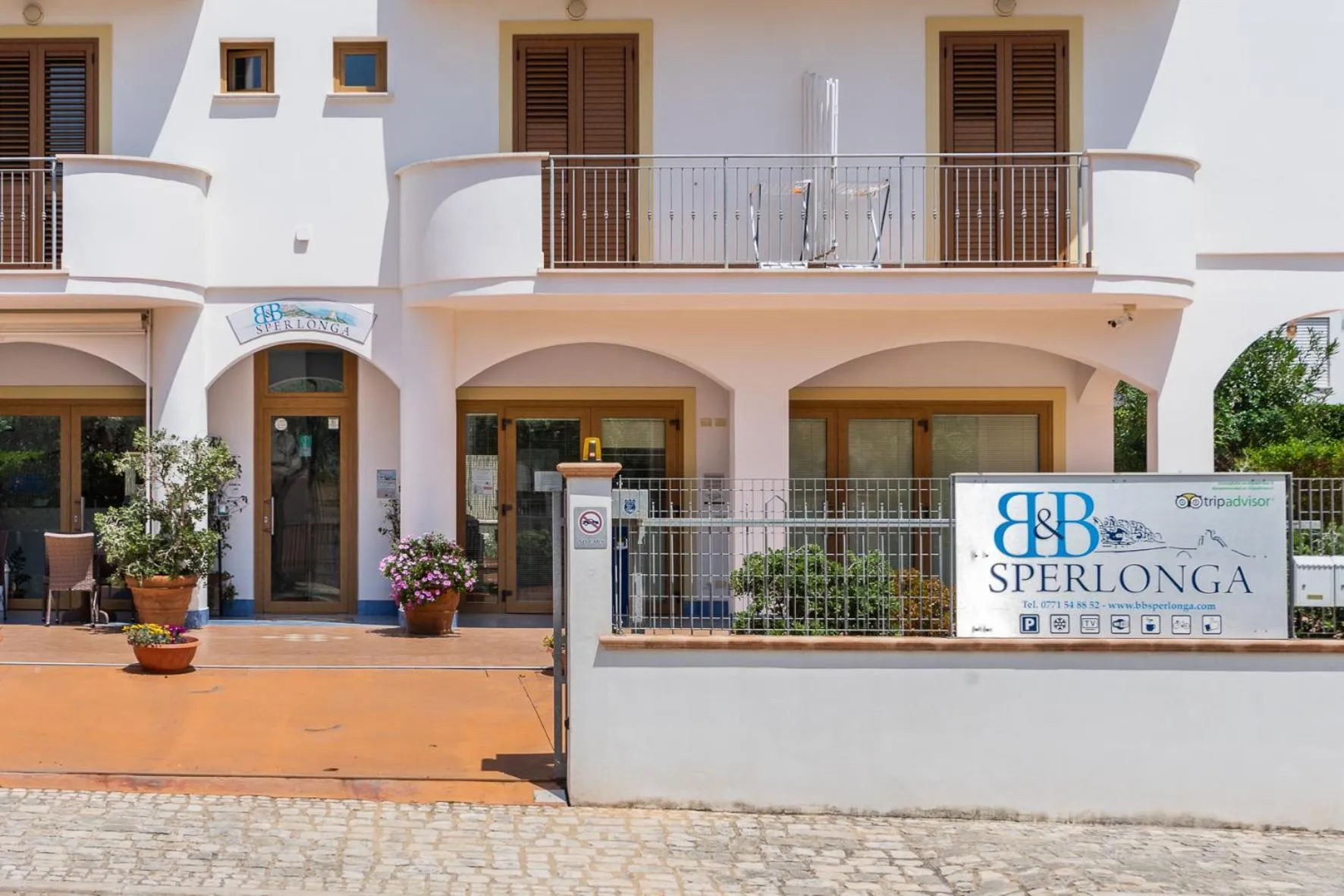 Property building in B&B Sperlonga