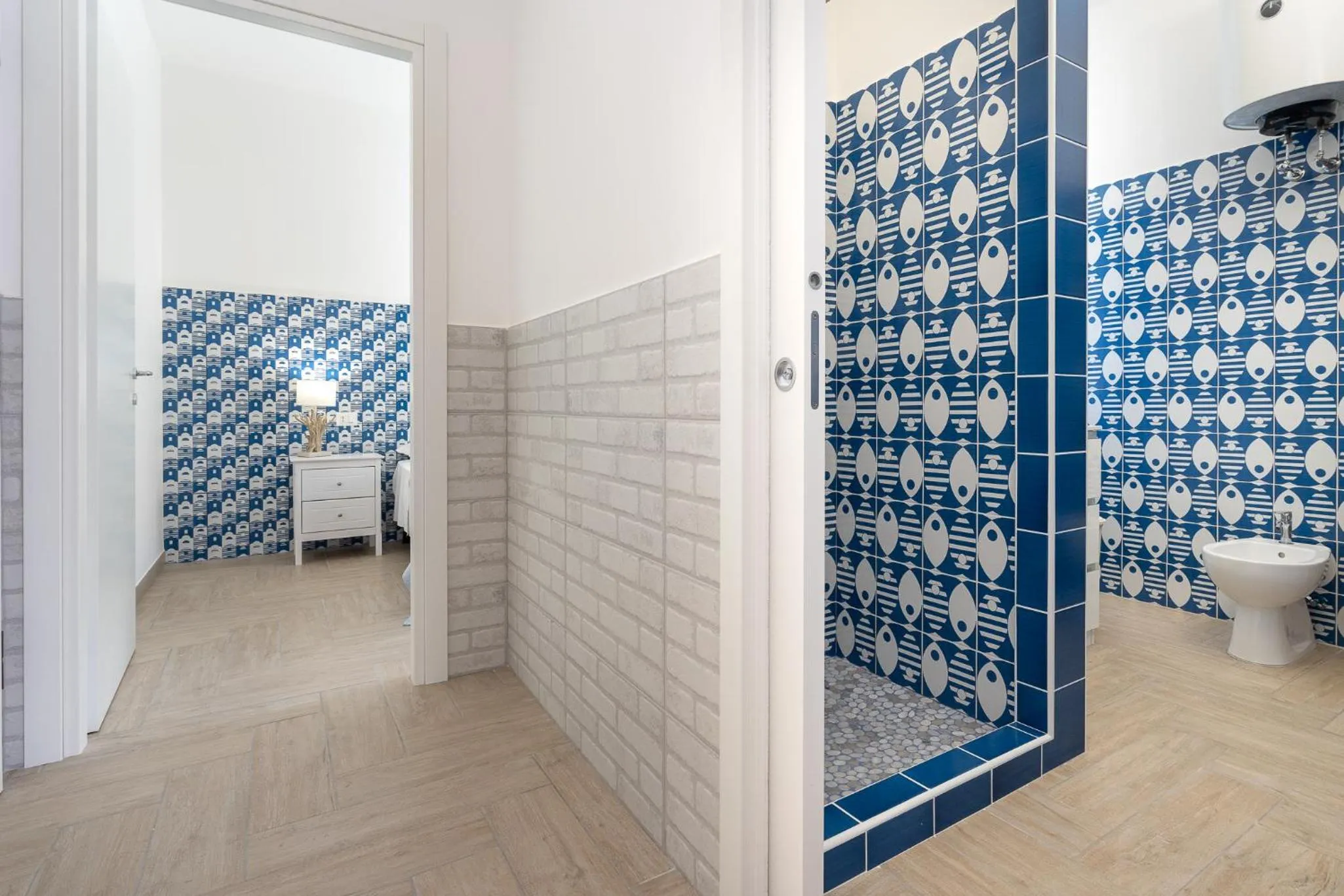 Shower in B&B Sperlonga