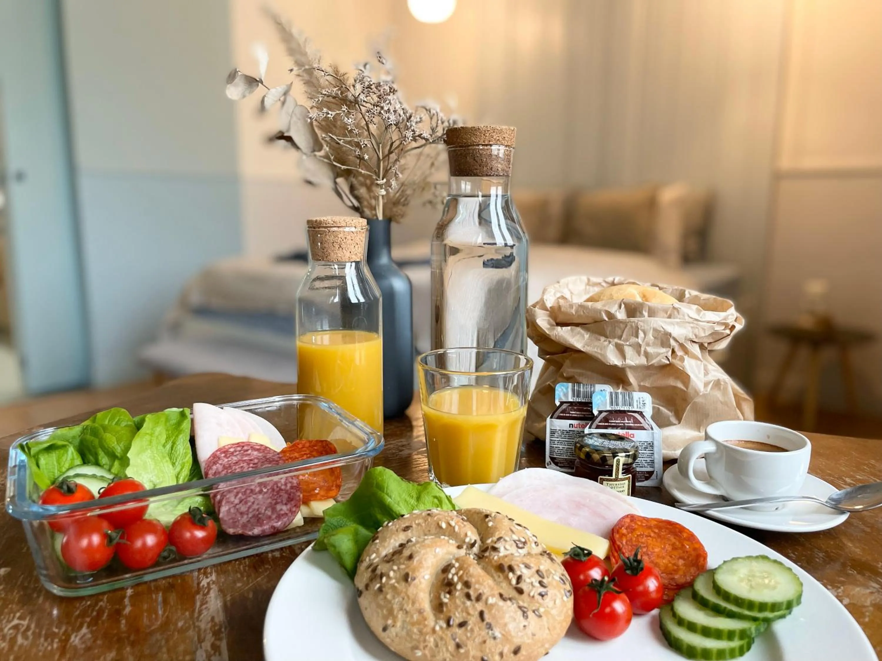 Food and drinks, Bed in Gellerico Apartments Deák Square