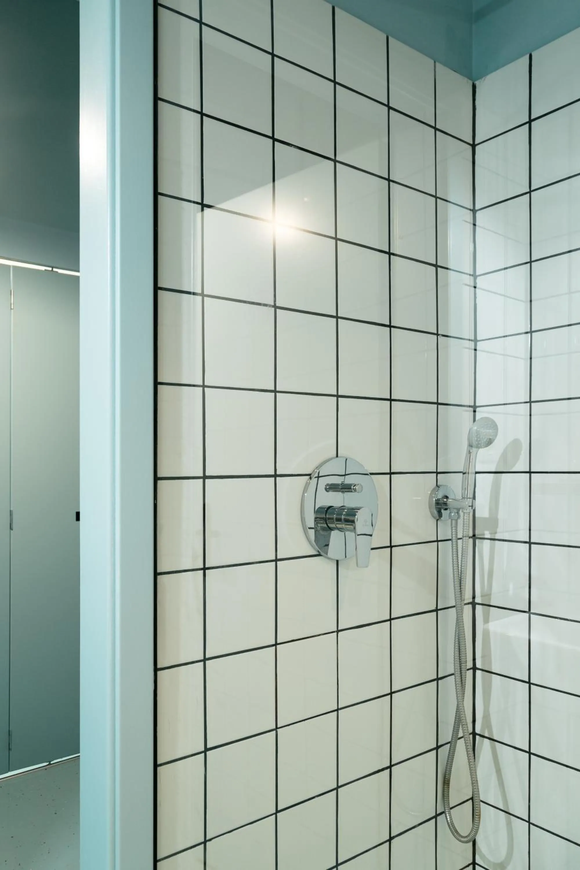 Shower in Gellerico Apartments Deák Square