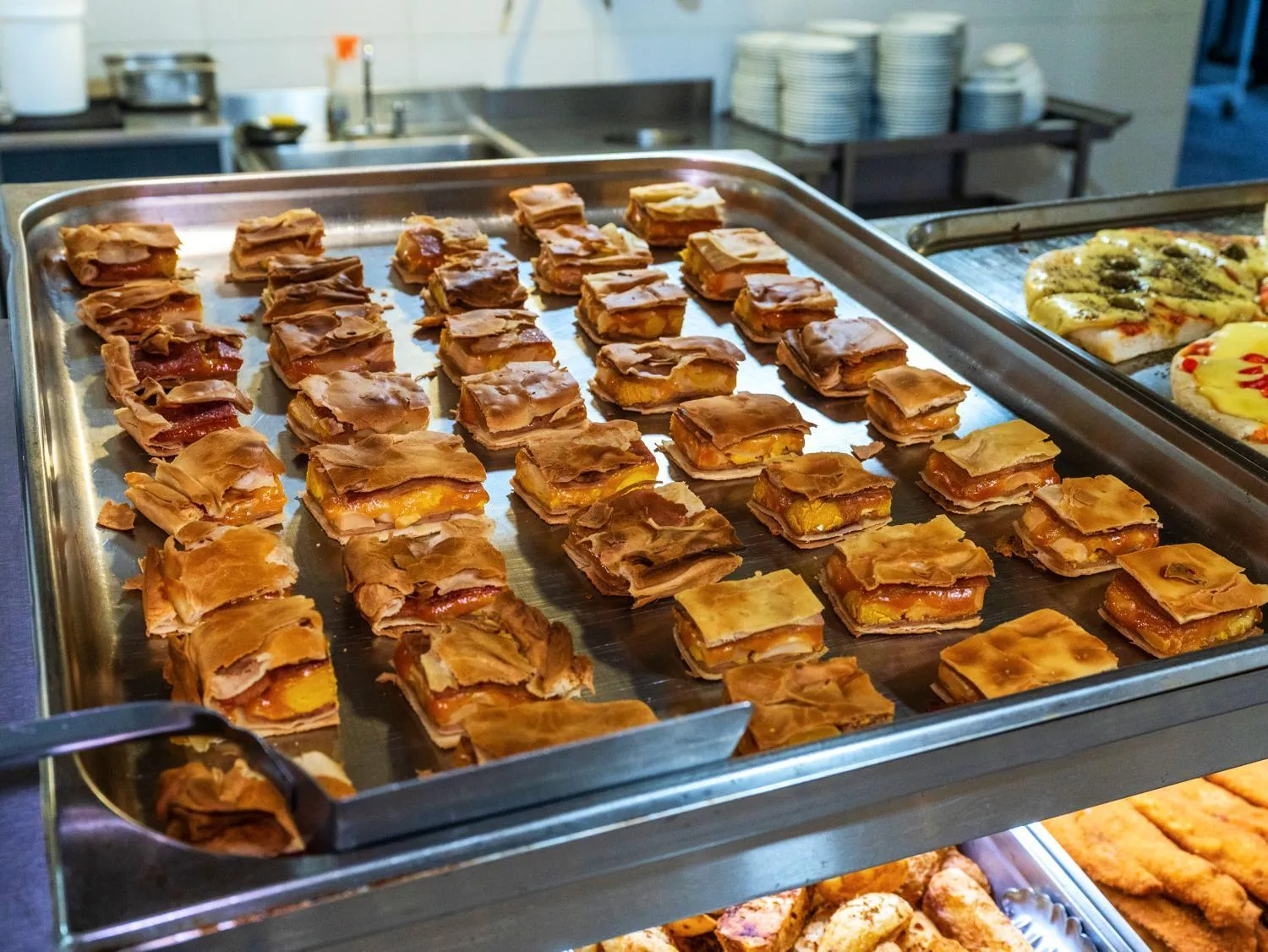 Food and drinks in Luz y Fuerza - All Inclusive