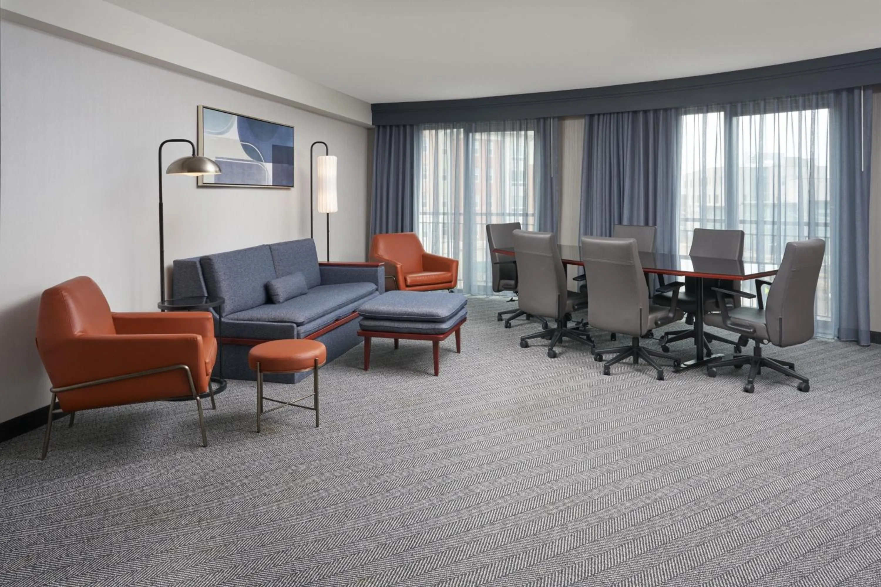 Living room in Courtyard by Marriott Glassboro Rowan University