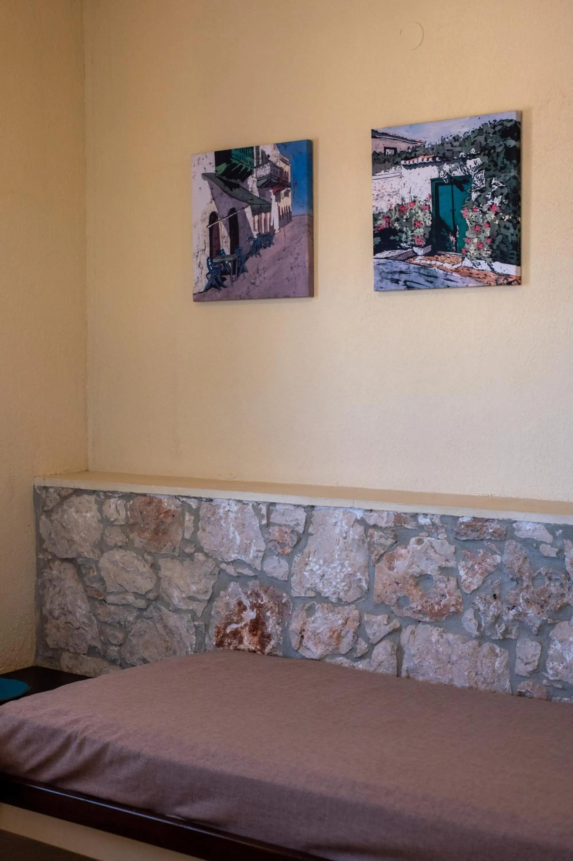 Decorative detail in Mandilada Village