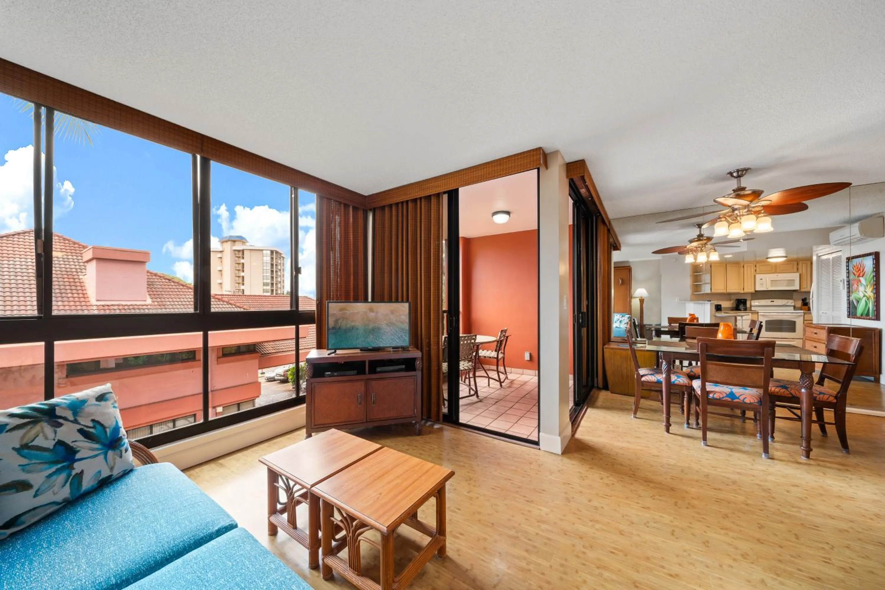 Living room in Kahana Falls Resort