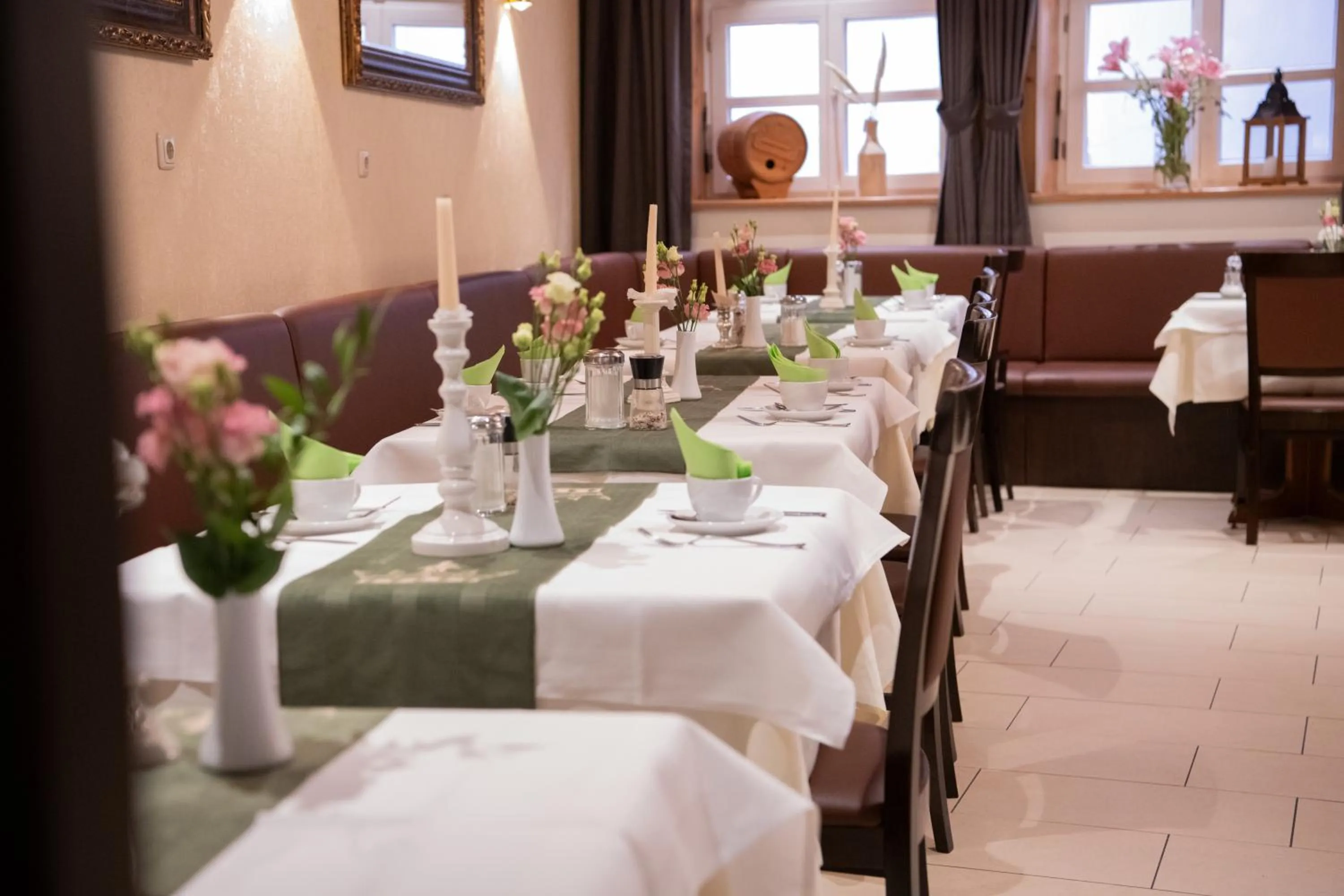 Restaurant/places to eat in Hotel Zu den Drei Kronen