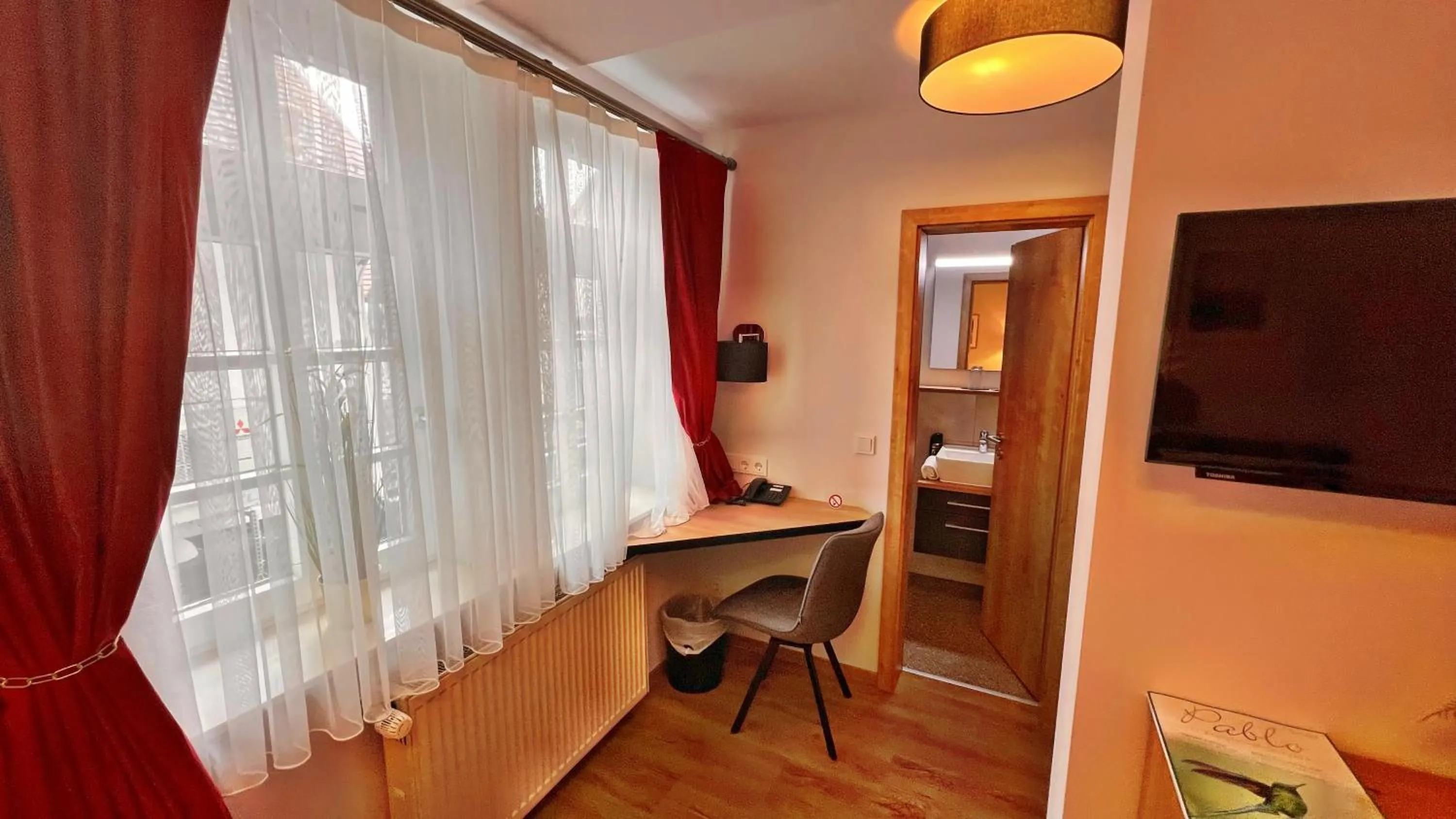 Seating area in Hotel Zu den Drei Kronen