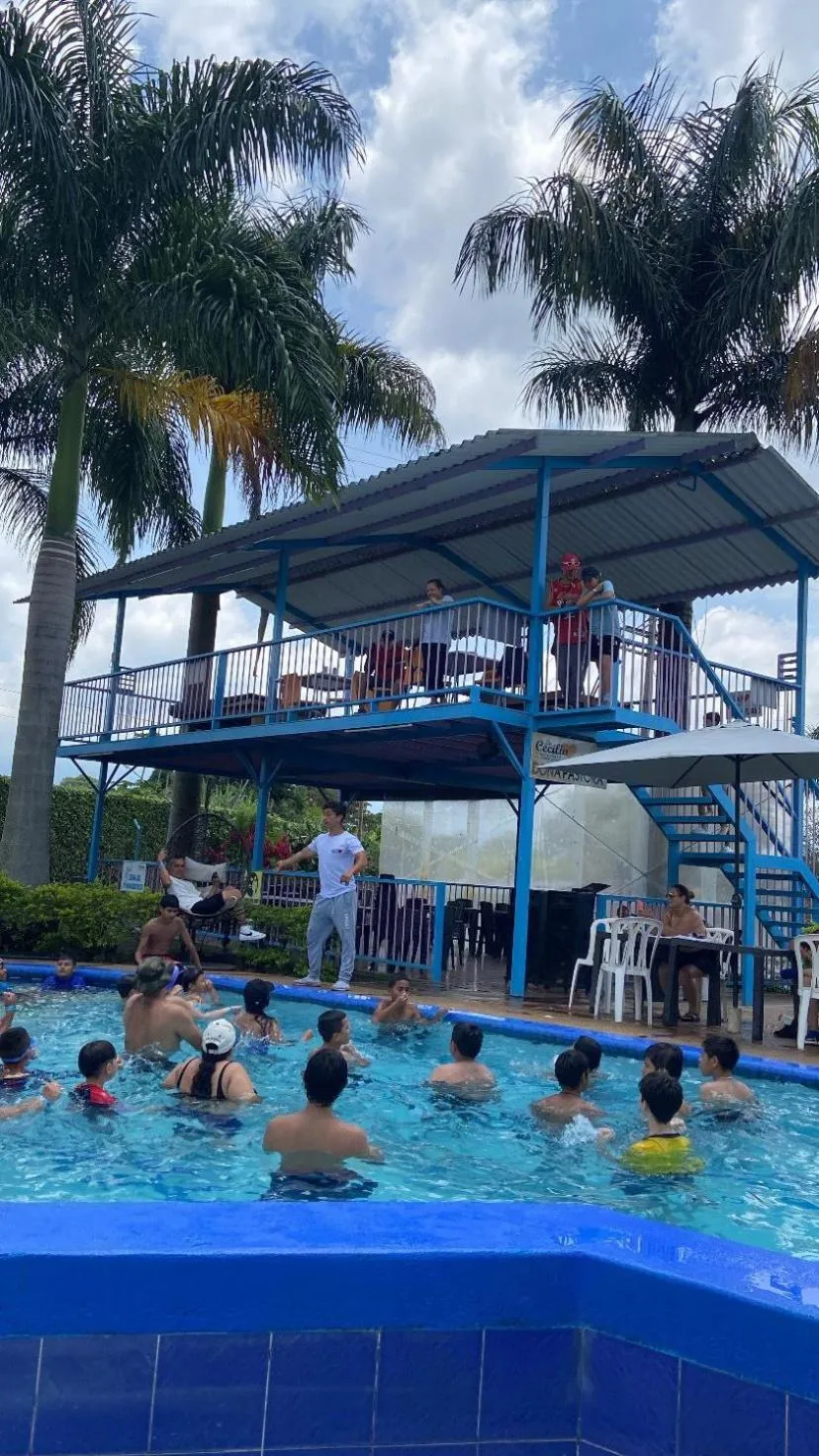 Hotel Campestre La Cecilia