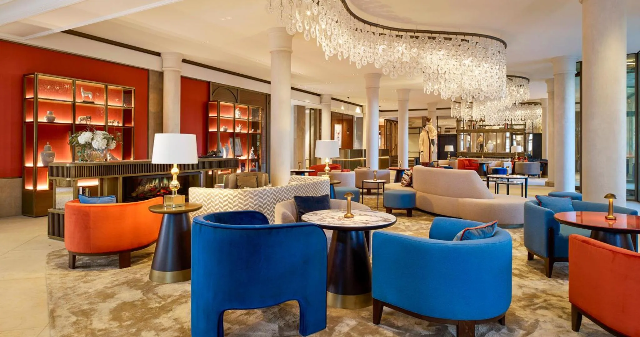 Property building in Hotel Taschenbergpalais Kempinski