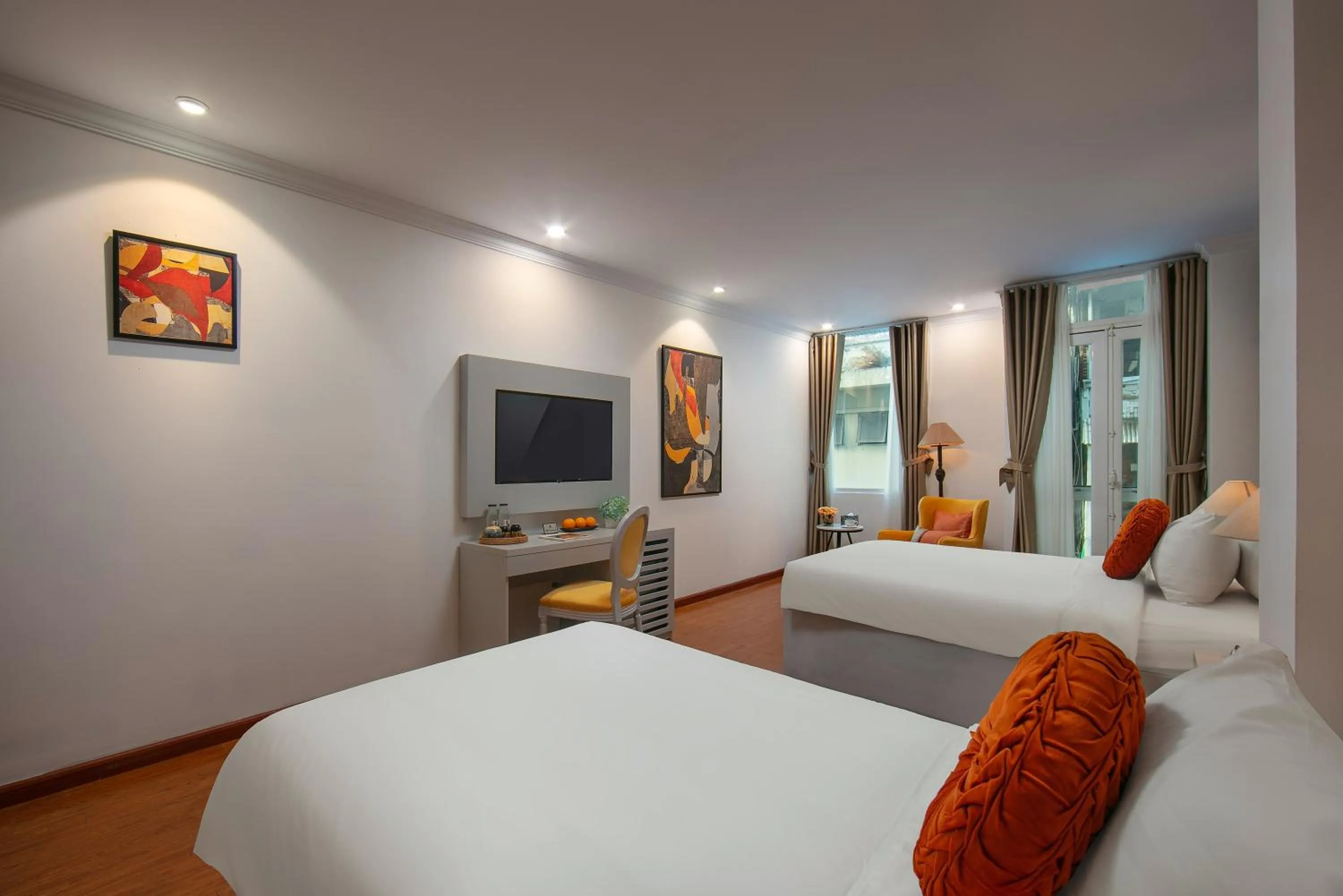 Bedroom, Bed in San Premium Hotel