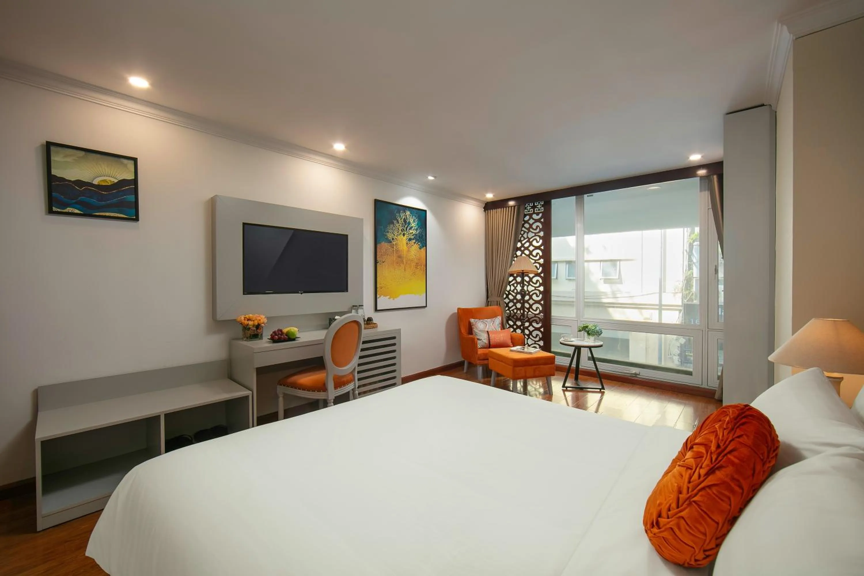 Bedroom, Bed in San Premium Hotel