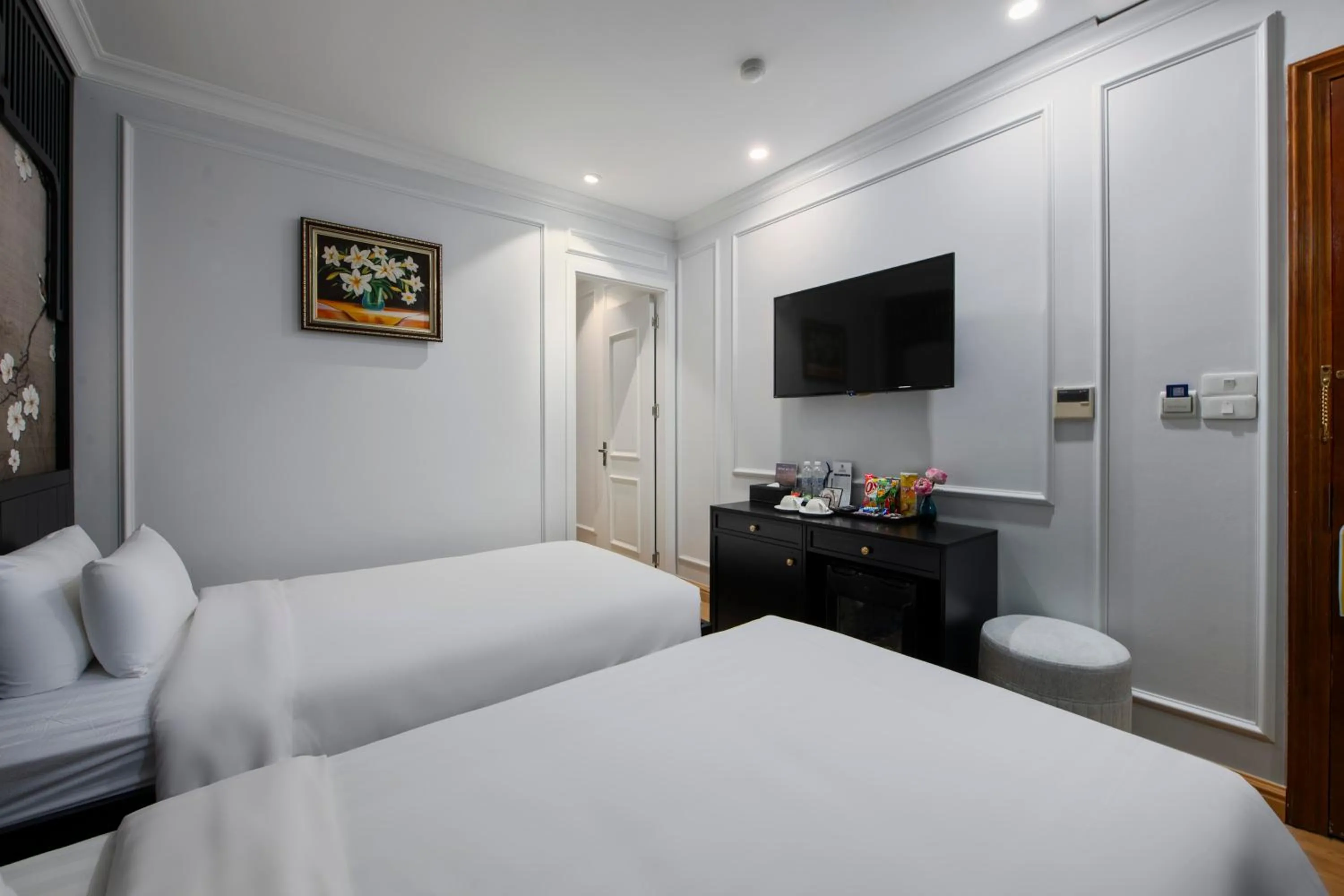 Bedroom, Bed in San Premium Hotel