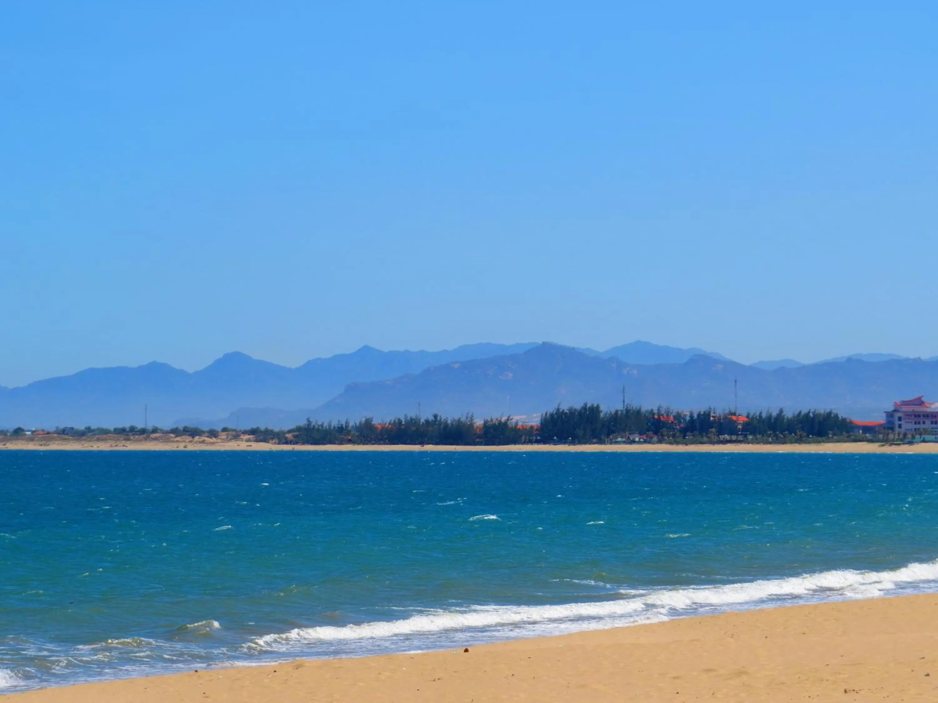 Beach in Gold Rooster Resort