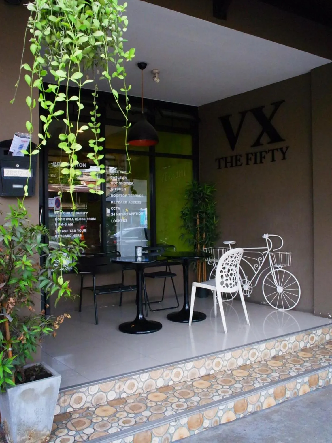 Facade/entrance in VX The Fifty